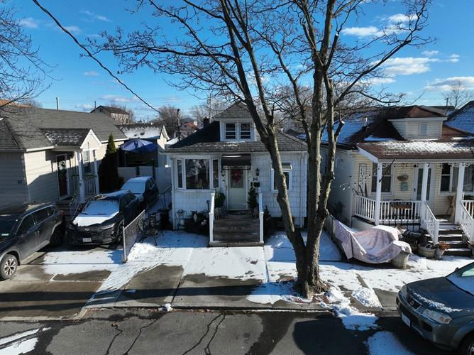 Foreclosure in Staten Island, NY