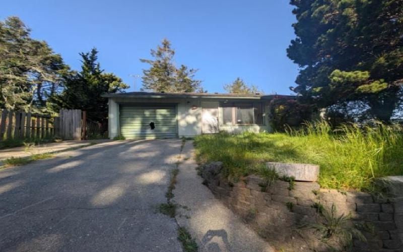 Foreclosure in Gold Beach, OR