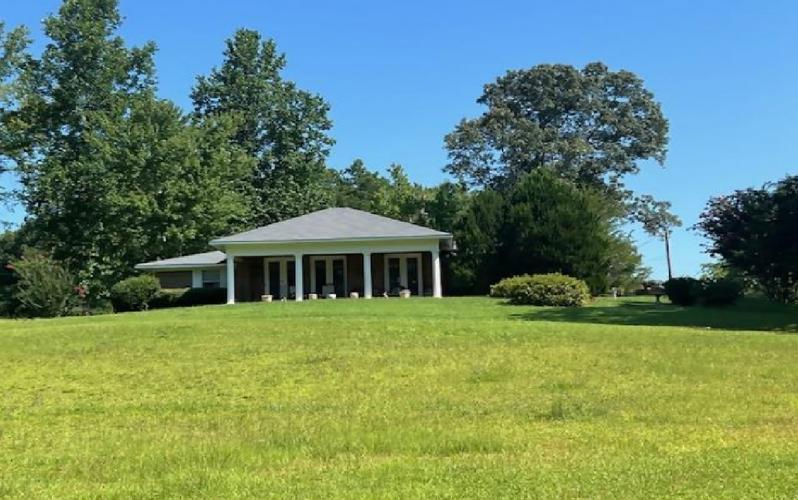 Foreclosure in Weogufka, AL