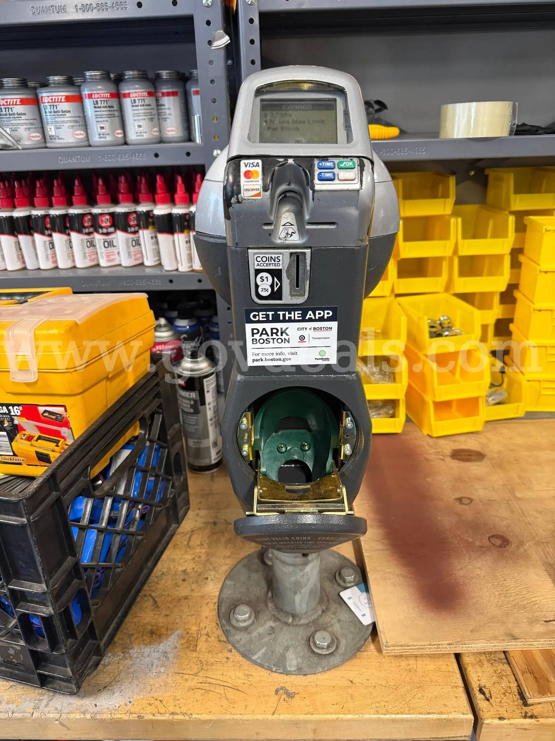Lot of (50) IPS Parking Meters w Housing