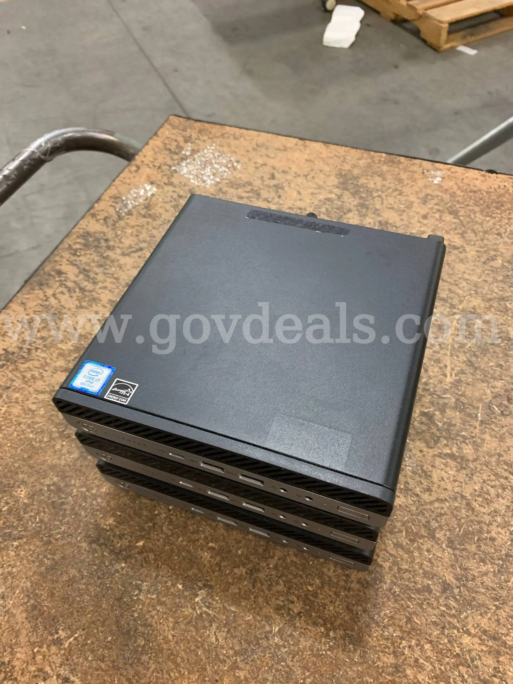 3 HP Computers