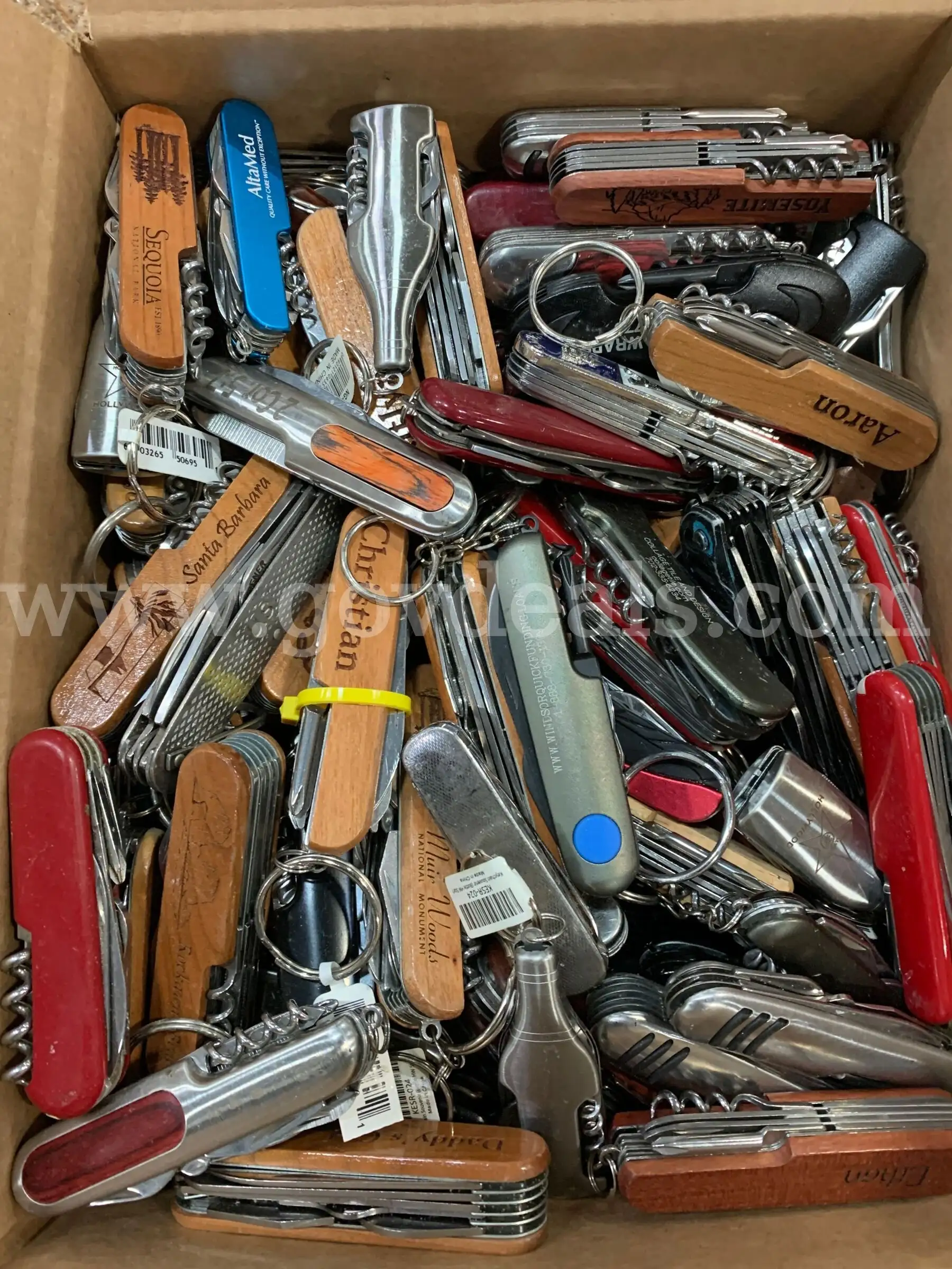 Miscellaneous Souvenir Knives Multi-tools