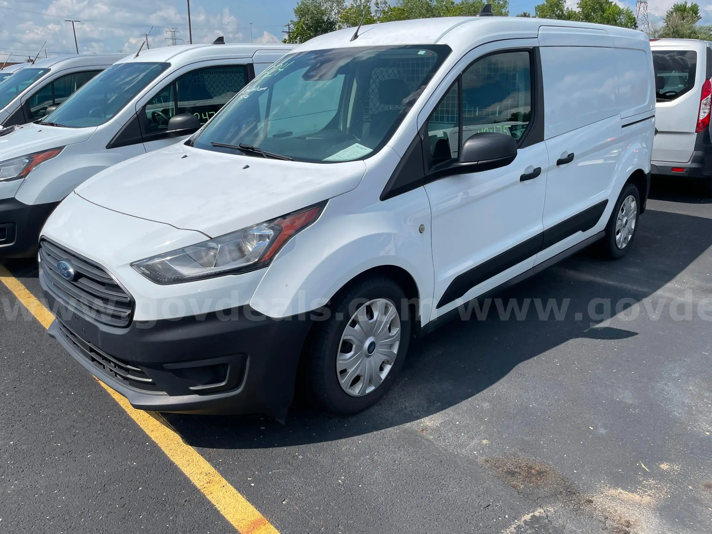 2021 Ford Transit Connect CARGO VAN 2.0L L4 **LESS THAN 100K MILES!!