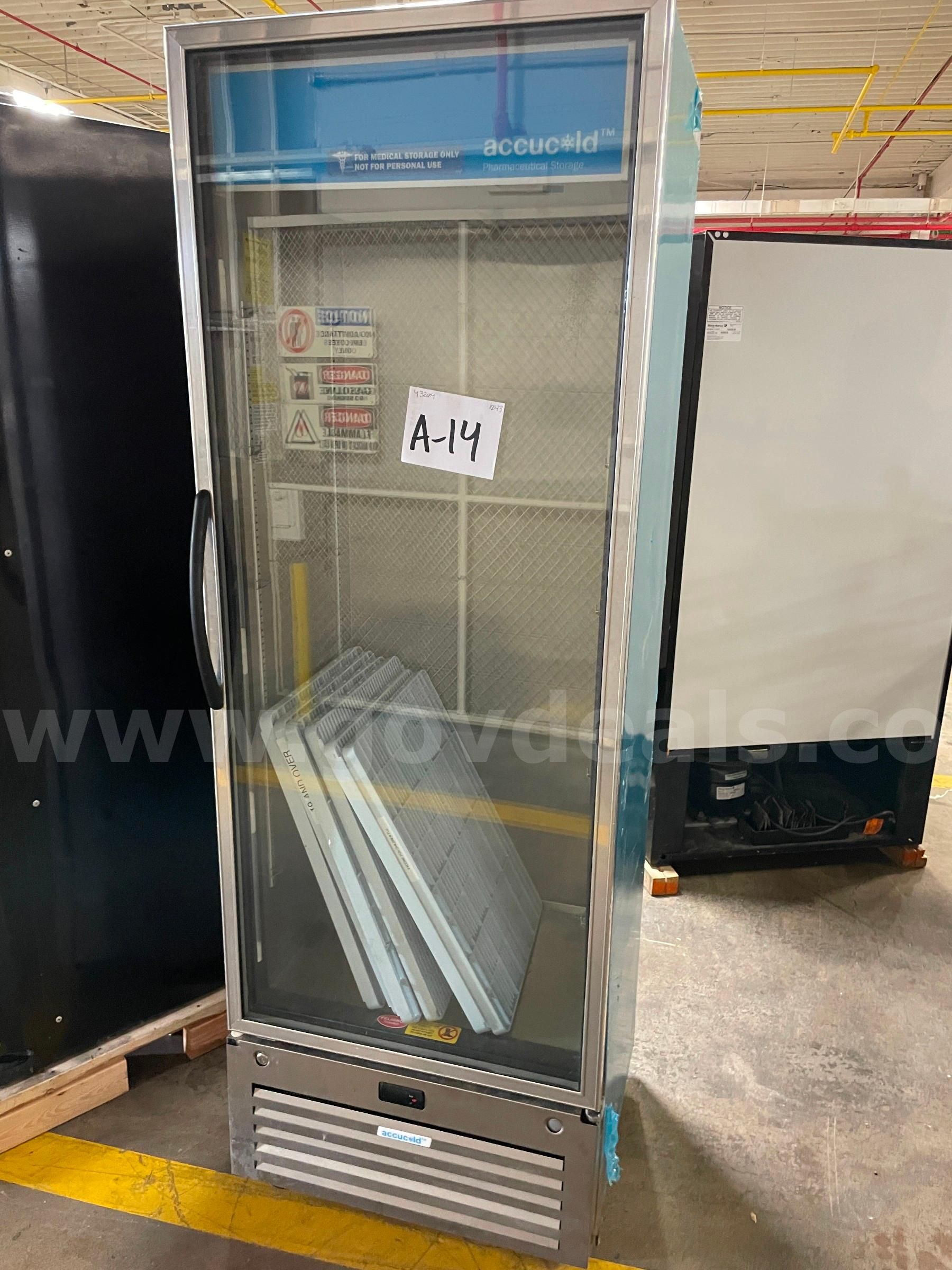 Glacial Medical Refrigerator Model FORTE V17