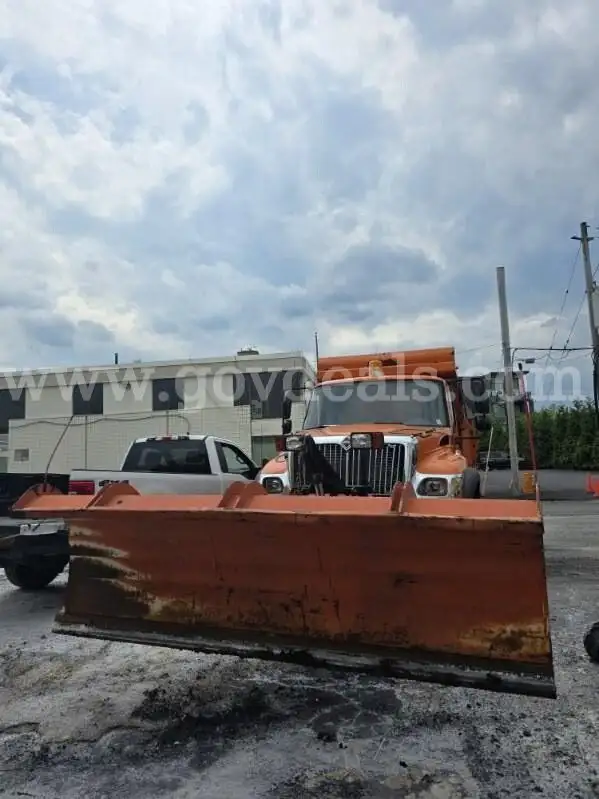 2003 International 7400