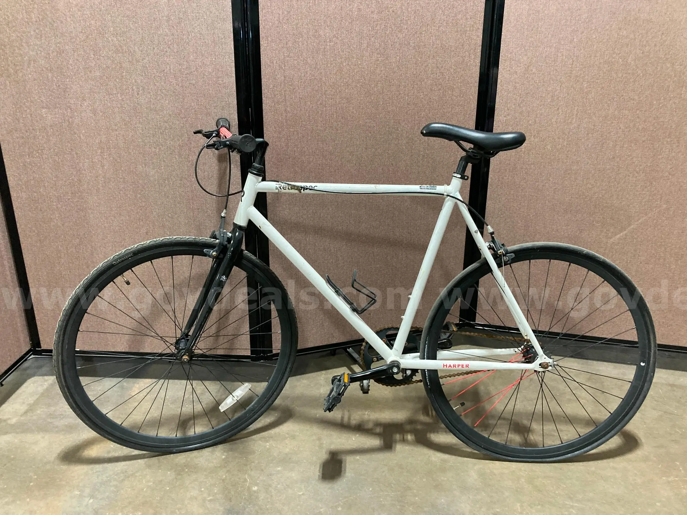 (1) Retrospec Haper Bicycle