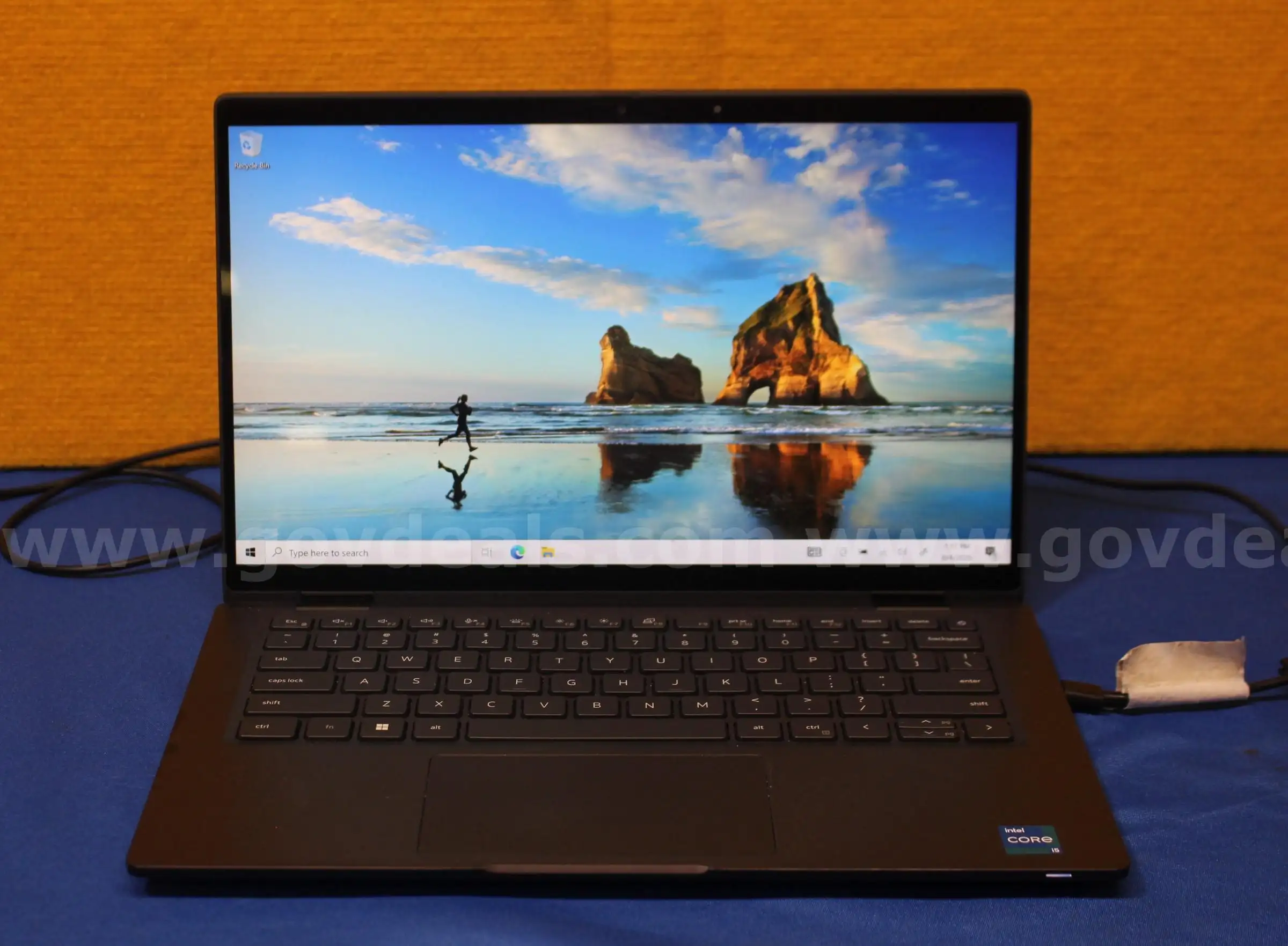 (1) Dell Latitude 7420 14.0 FHD Laptop - Intel i5 16GB RAM 256SSD OS Windows 10 Home (1) Power Adapt