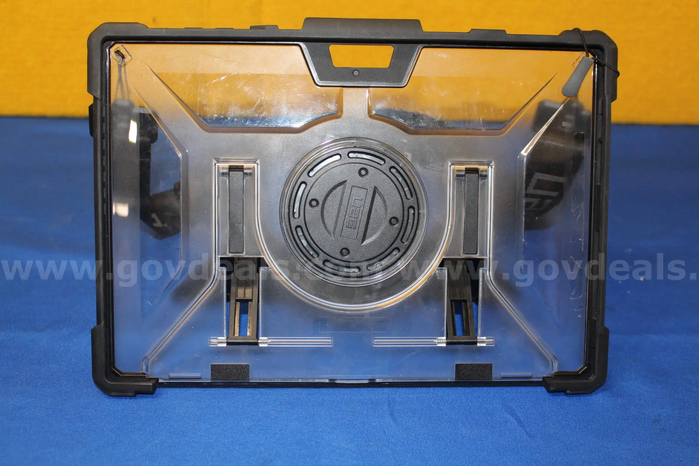 (1) GEN iPad Case