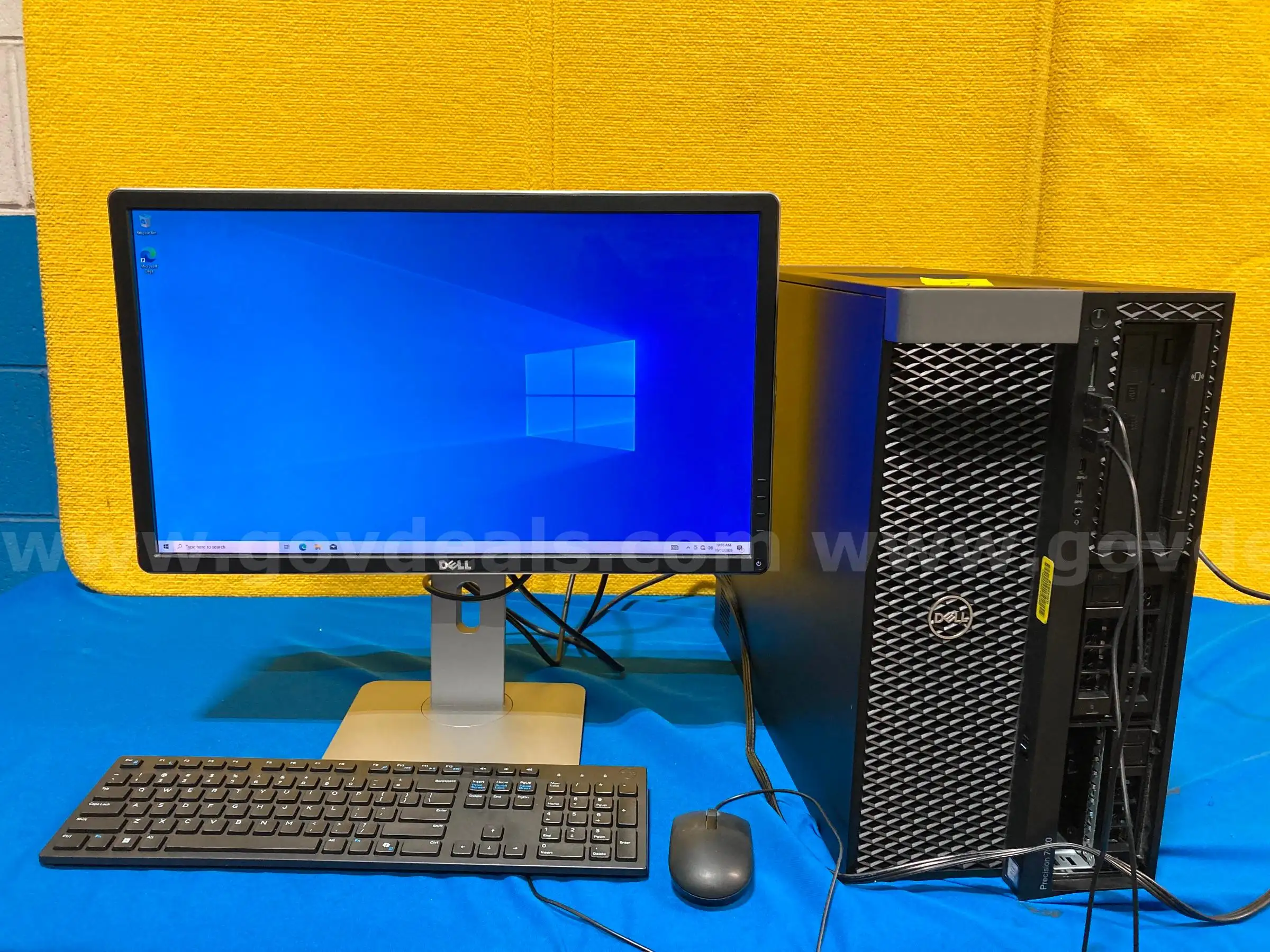 (1) Dell Precision 7920 - Intel Xeon 4216 64GB RAM 1000GB HDD OS Windows 10 Home (1) Monitor [IU0496