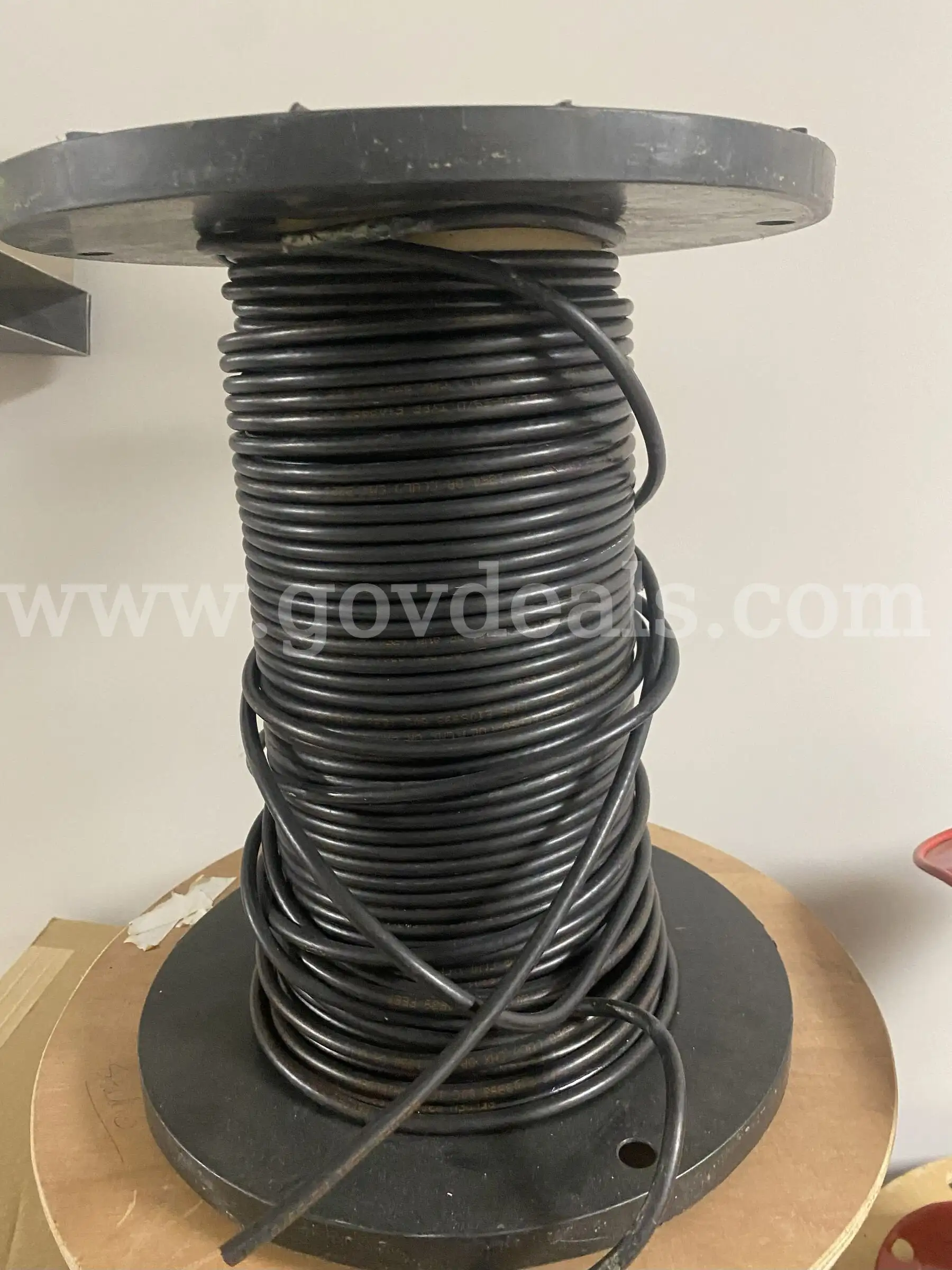 Fiber Optic Cables - Lot 715