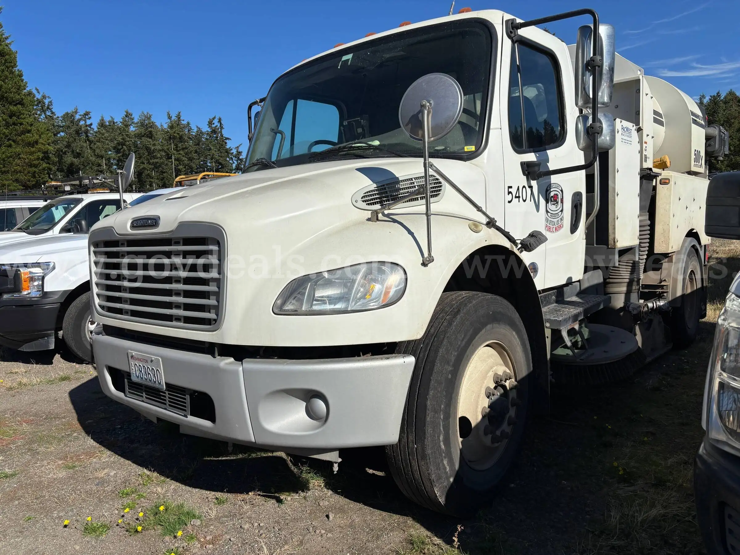 2020 Freightliner M2