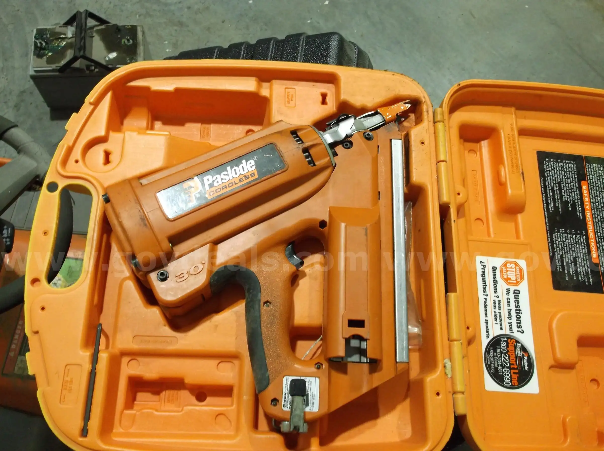 PASLODE 30 DEGREE CORDLESS FRAMING NAILER