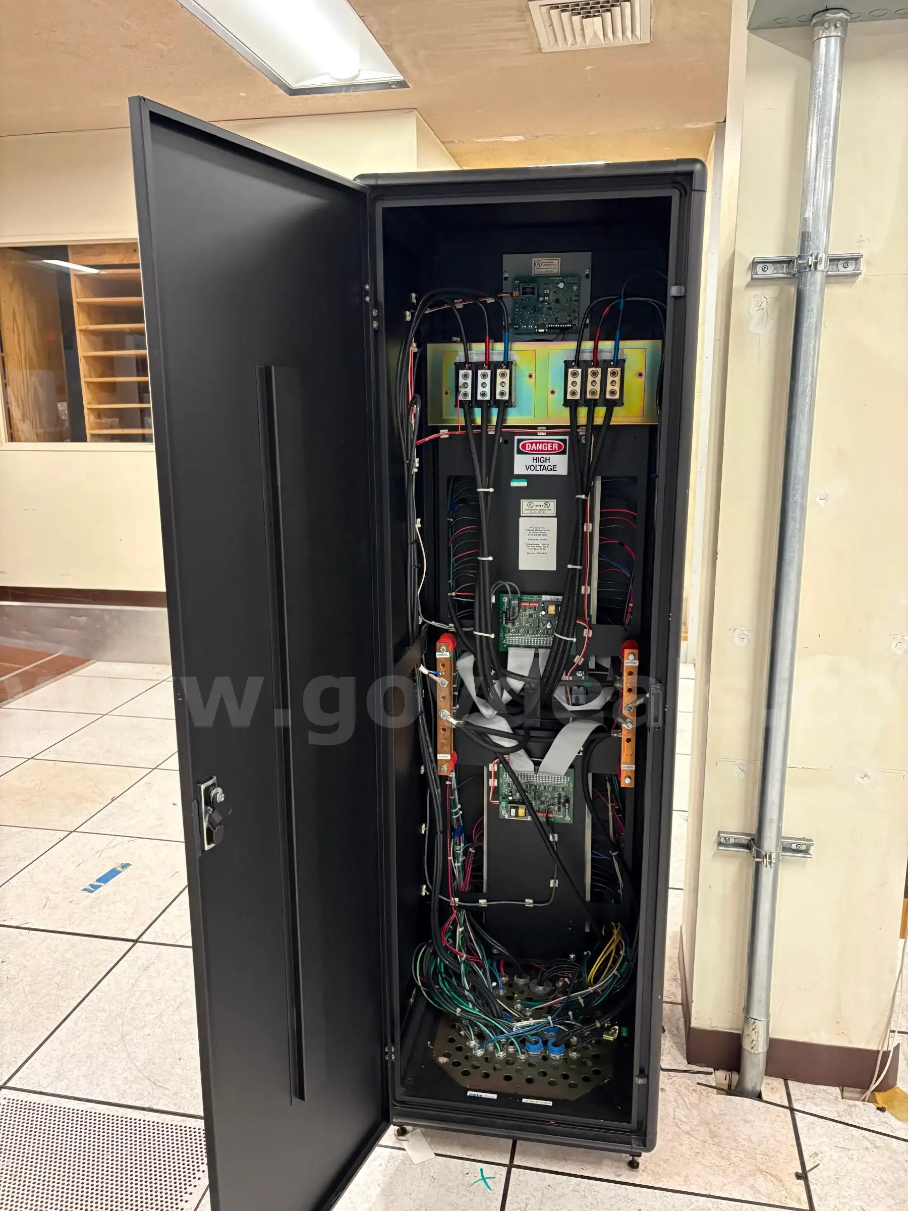 3-Phase Power Distribution Control Cabinet