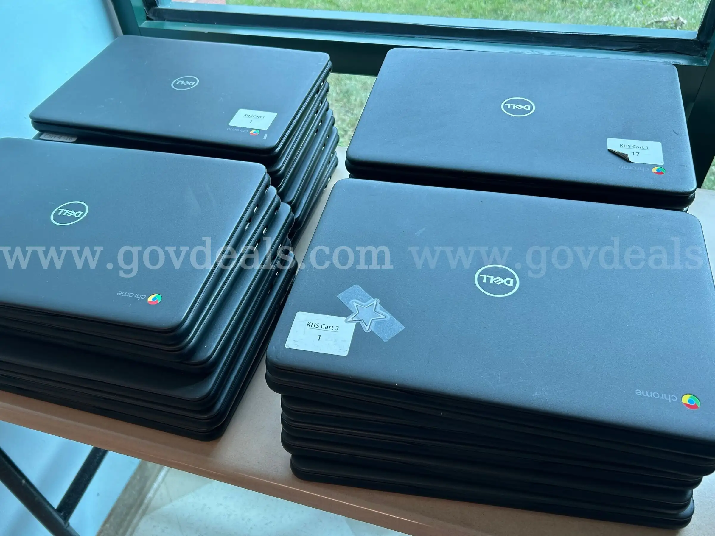 Lot of 131 x Dell Chromebook 3100 Touchscreen Chromebooks