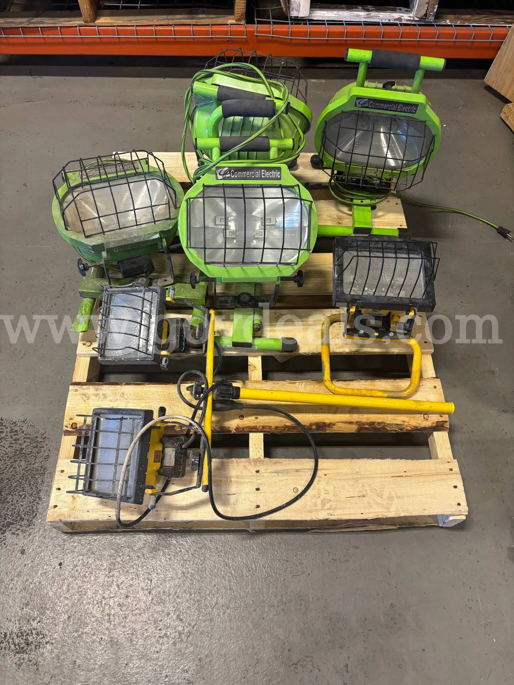 Lot of 7 Portable Halogen Light