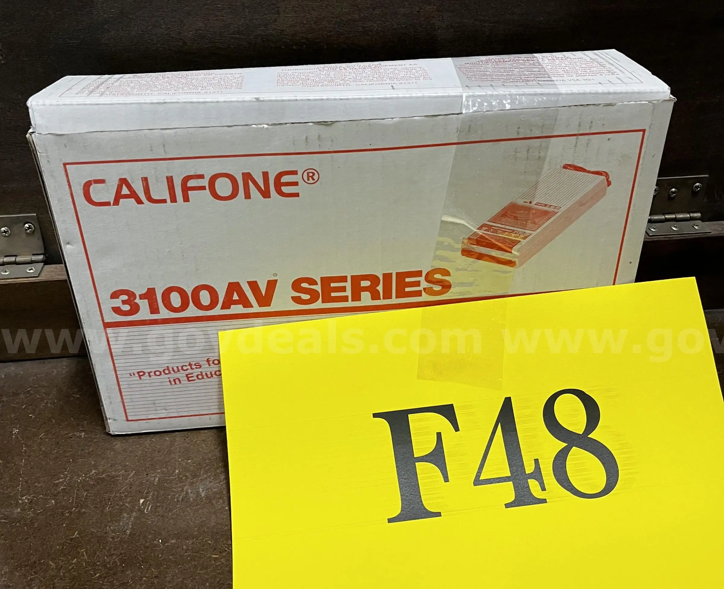 **** VINTAGE CALIFONE 3112AV CASSETTE TAPE PLAYER **** (I)