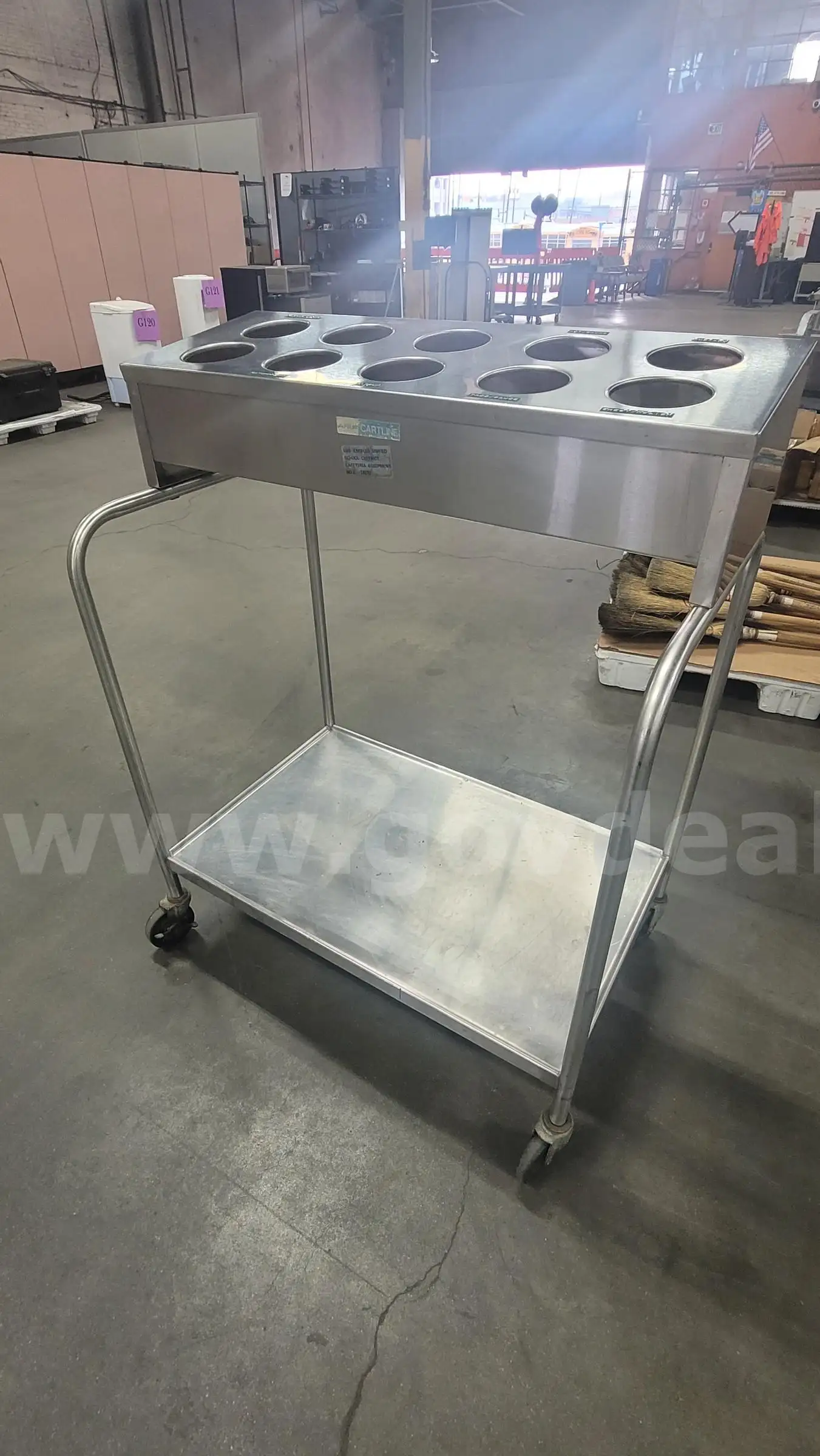 **** STAINLESS STEEL MOBILE CUTLERY CART **** (I)