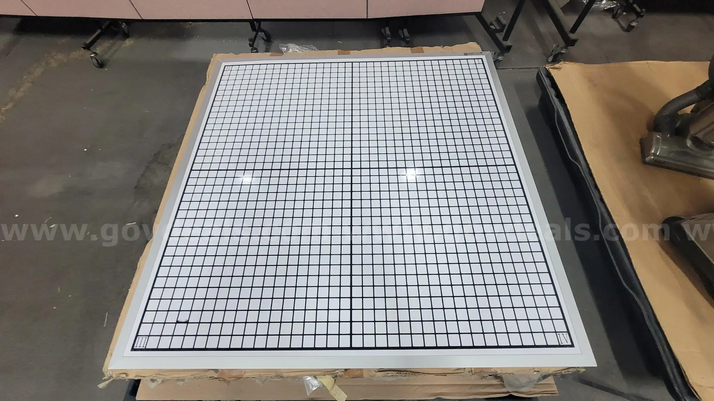 ****BEST RITE GRID WHITE BOARD BY LOT X6 UNITS **** (I)