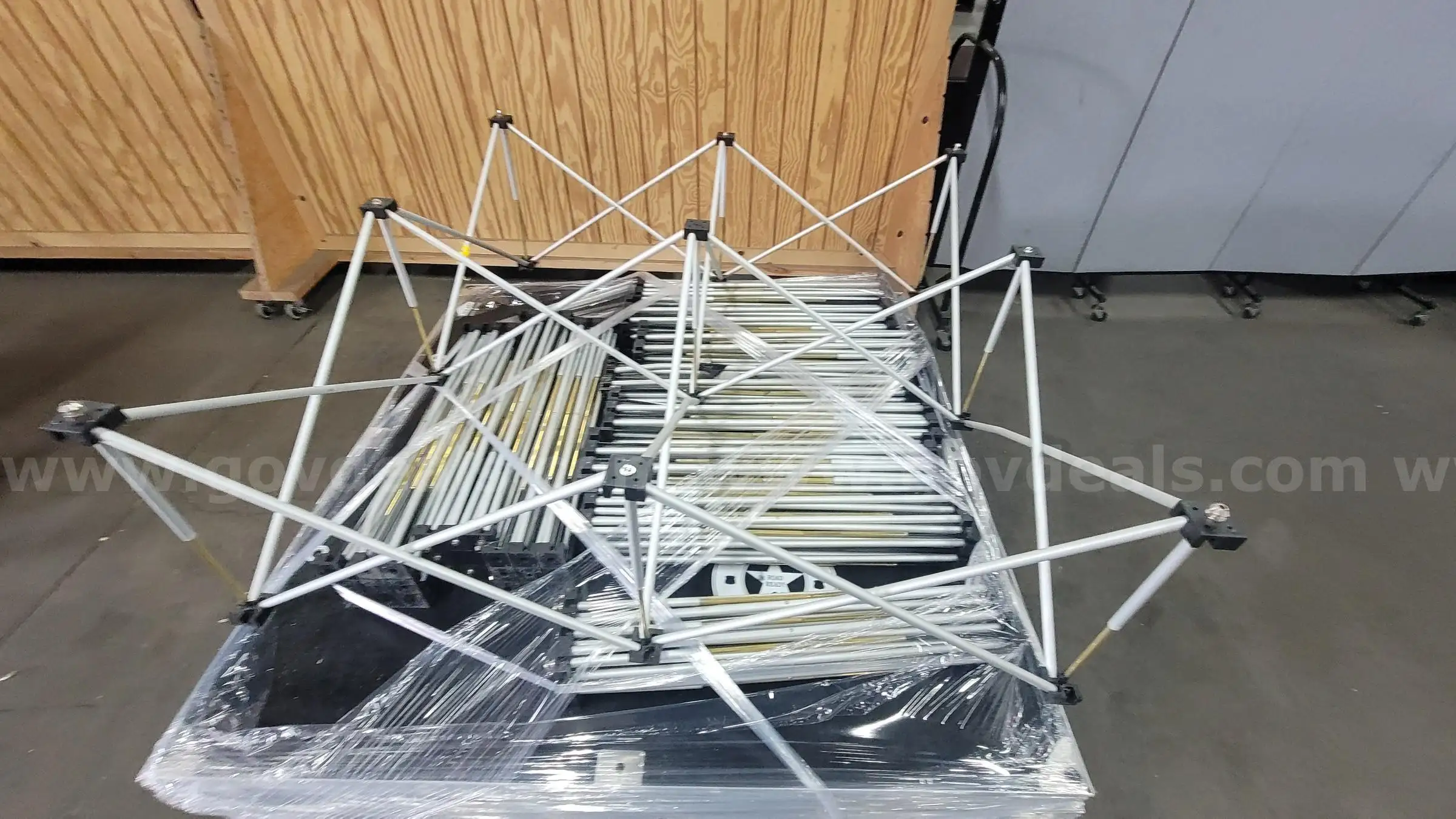 **** INTELLI STAGE SYSTEM BY LOT OF 12 UNITS **** (I)