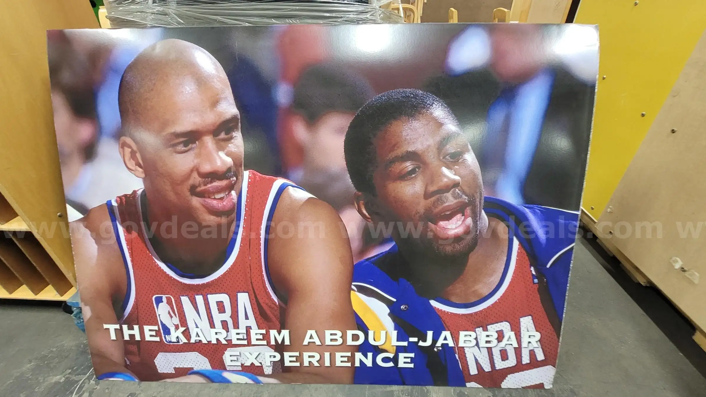 ****ASSORTED KAREEM ABDULA JABAR POSTERS BY LOT **** (I)