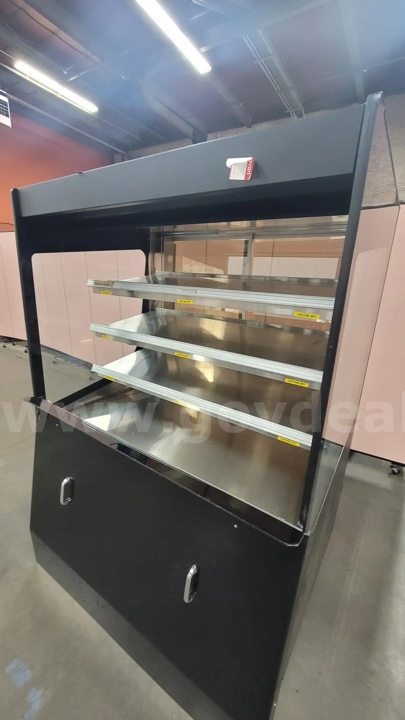 **** FEDERAL REFRIGERATED SELF SERVICE MERCHANDISER **** (I)