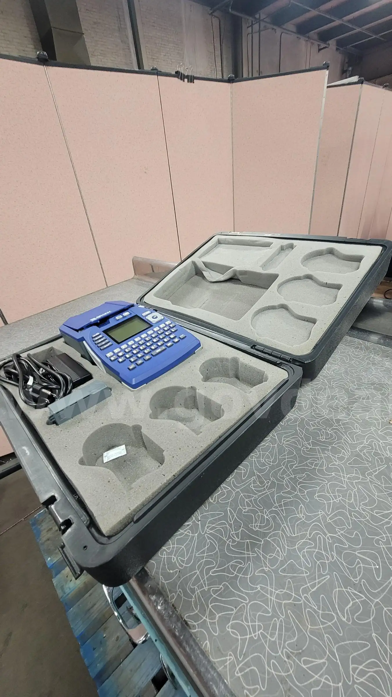 **** BRADY BMP 51 LABEL PRINTER **** (I)
