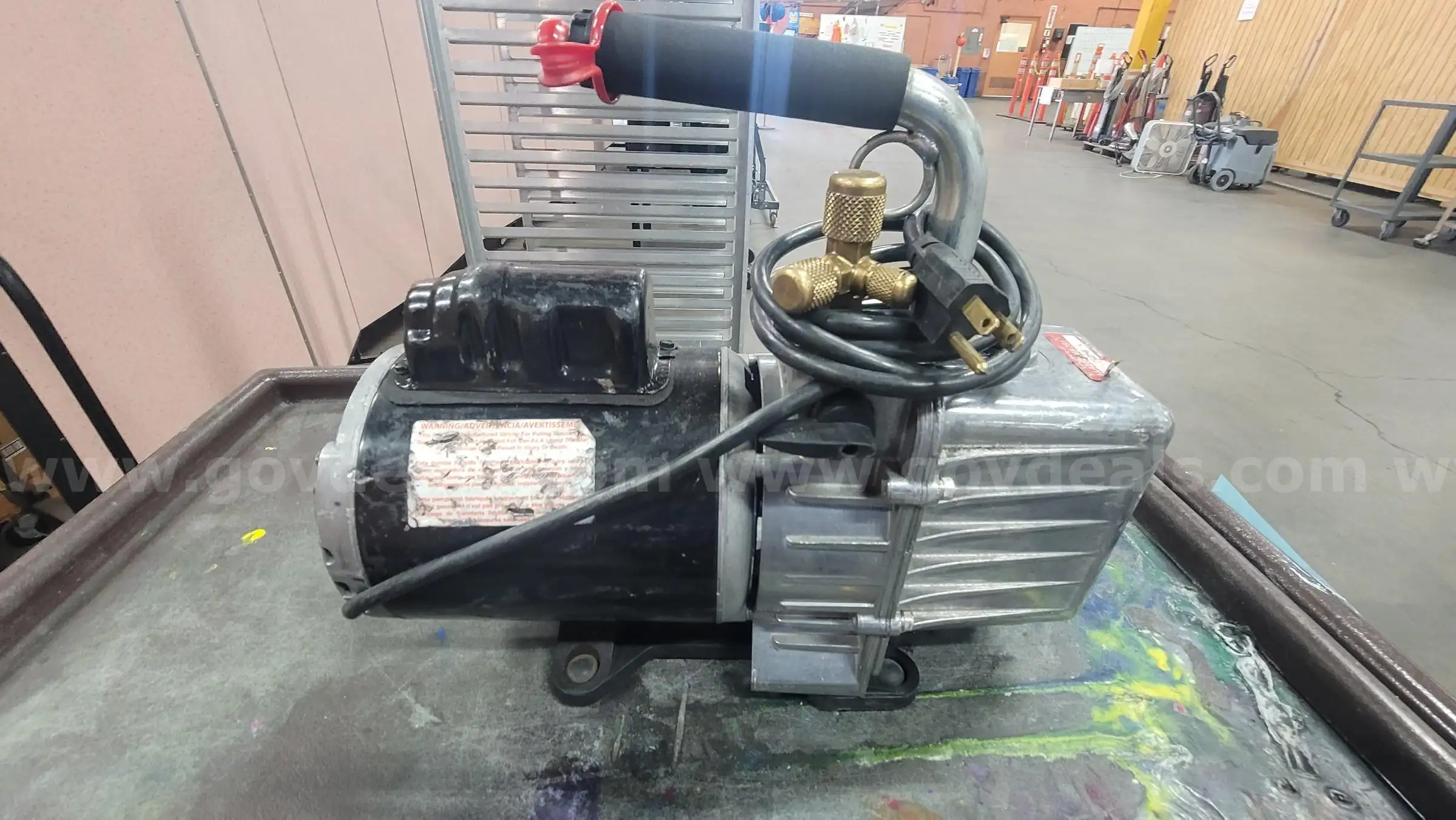 **** JB INDUSTRIES PALTINUM REFRIGERANT VACCUM PUMP **** (I)