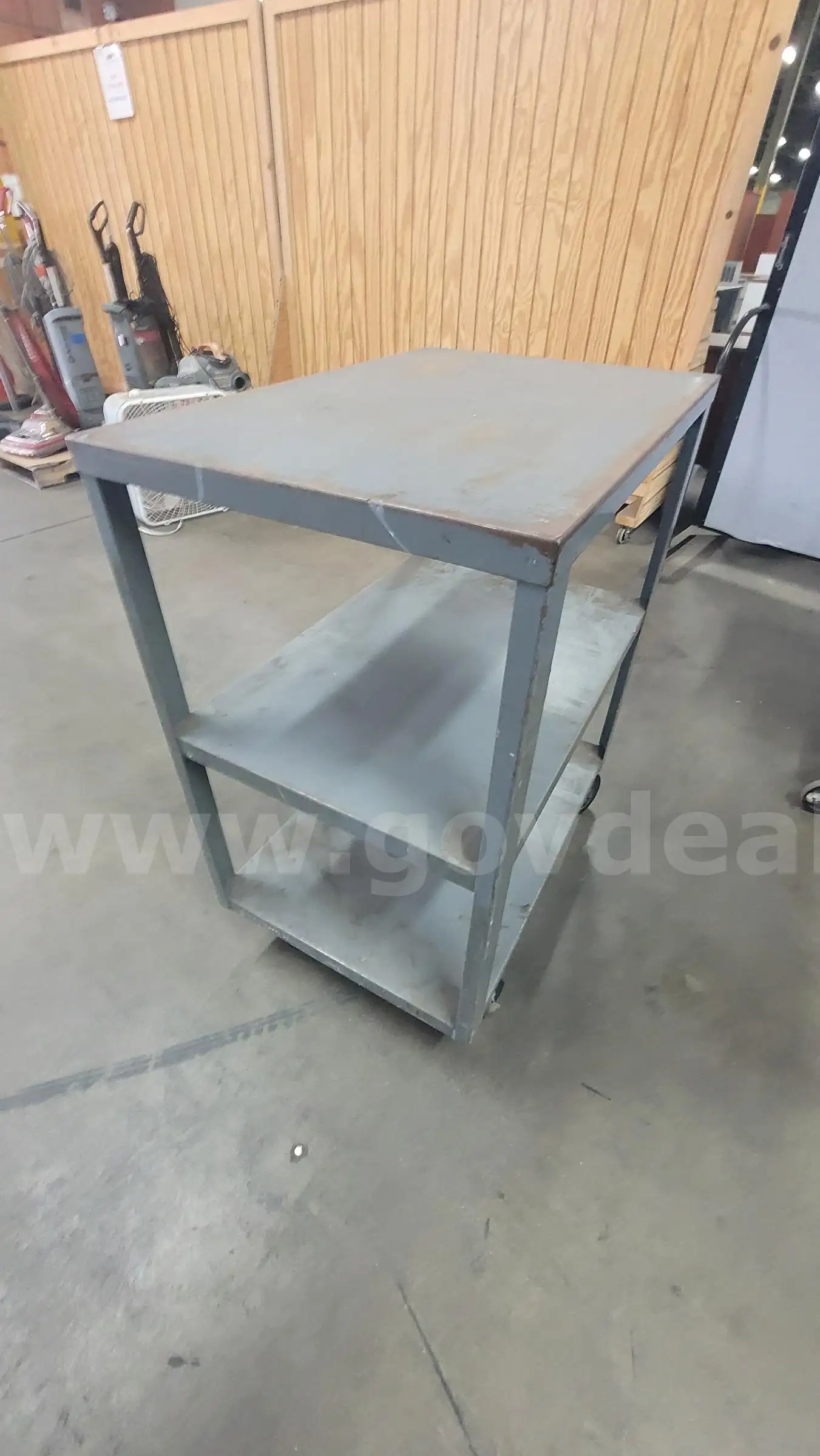 **** MULTIPURPOSE 3 TIER METAL CART **** (I)
