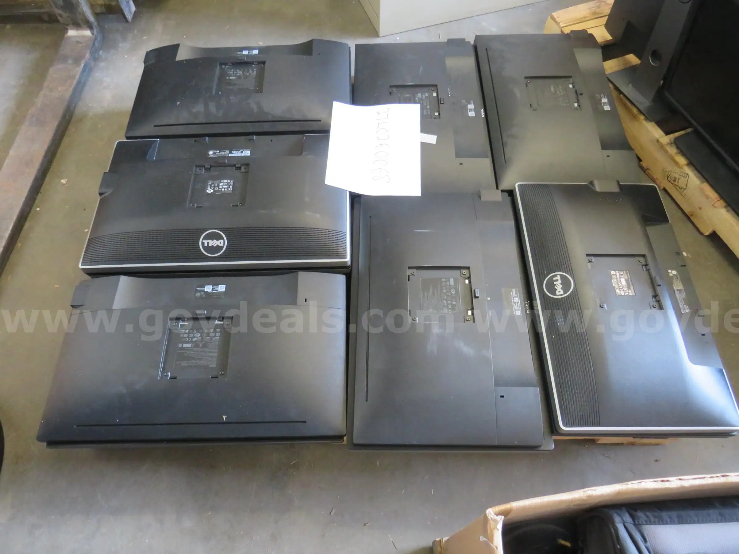 Pallet of Computer Monitors