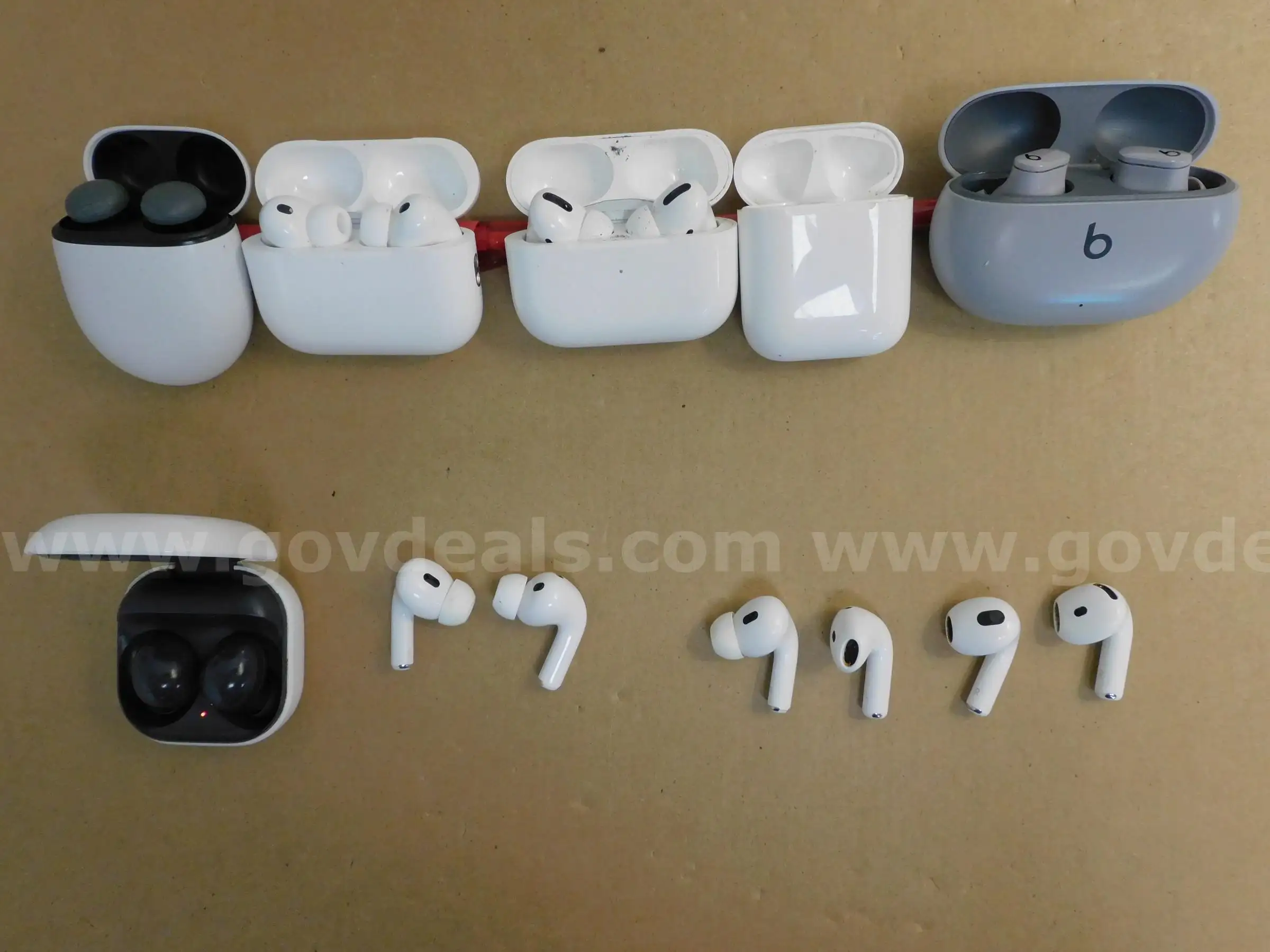 Wireless Earbuds (FS)