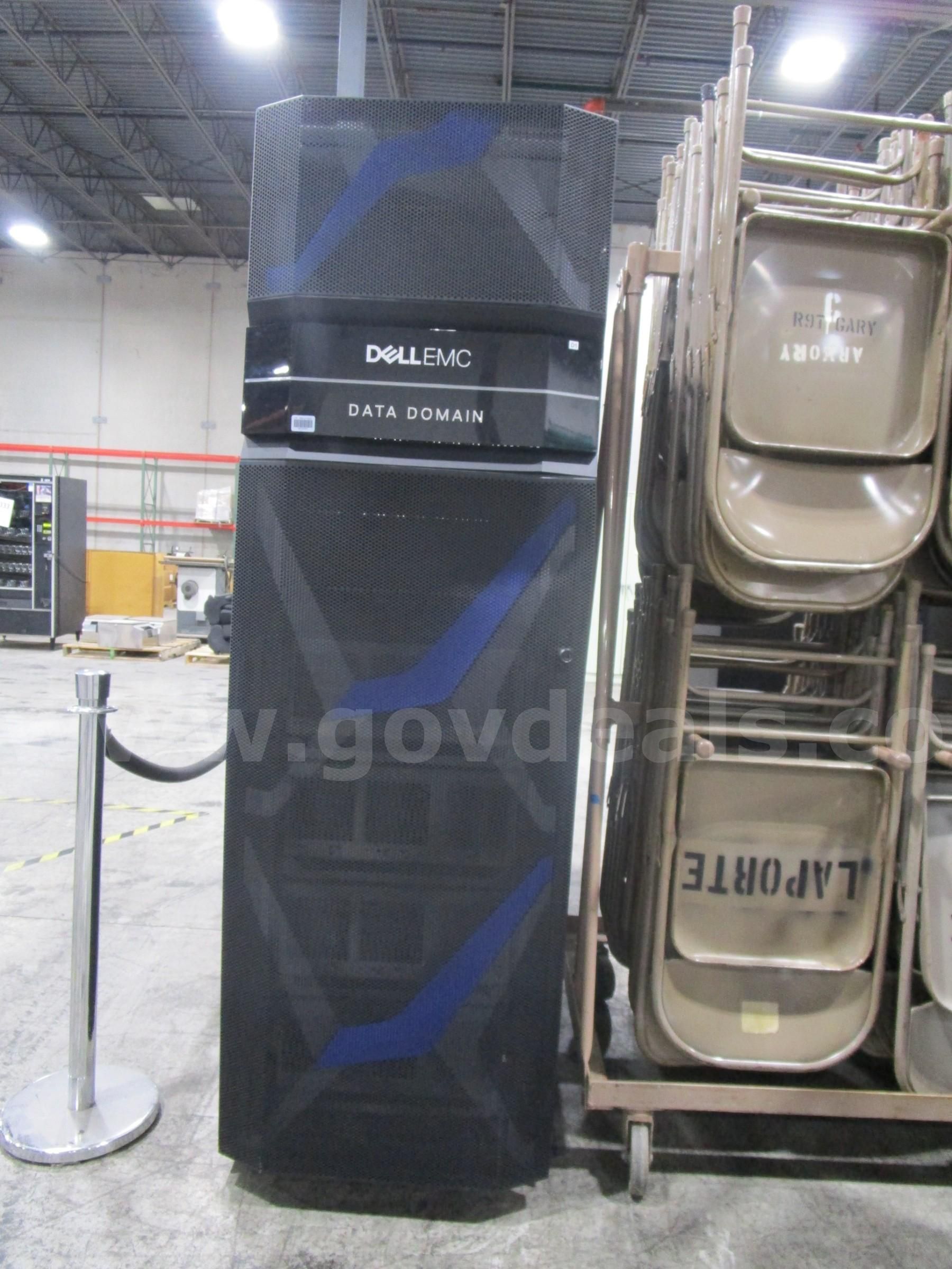 Server Rack (G)