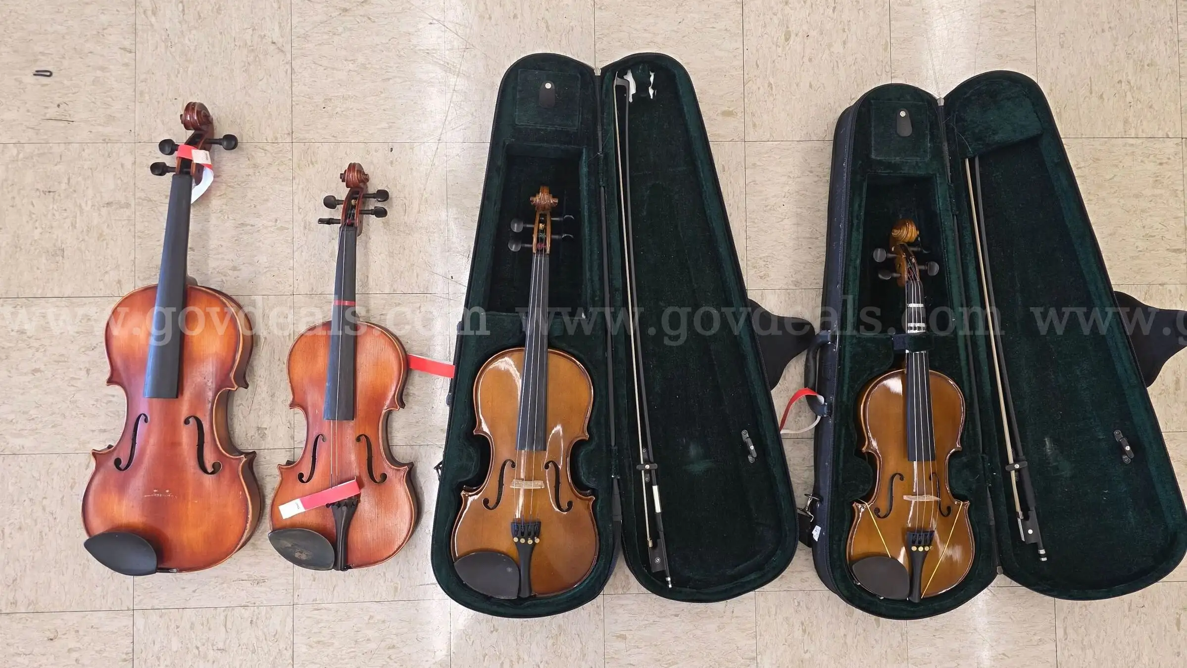 Asset #387 Violins (9) Violas (2)