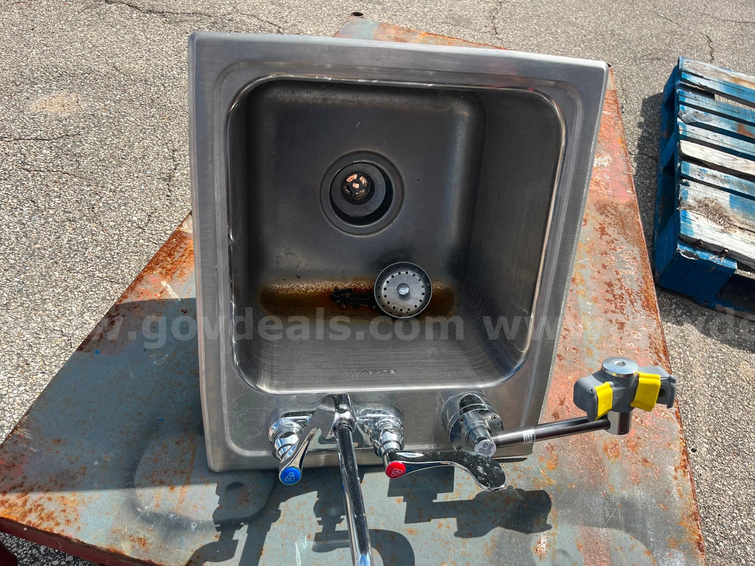 SINK