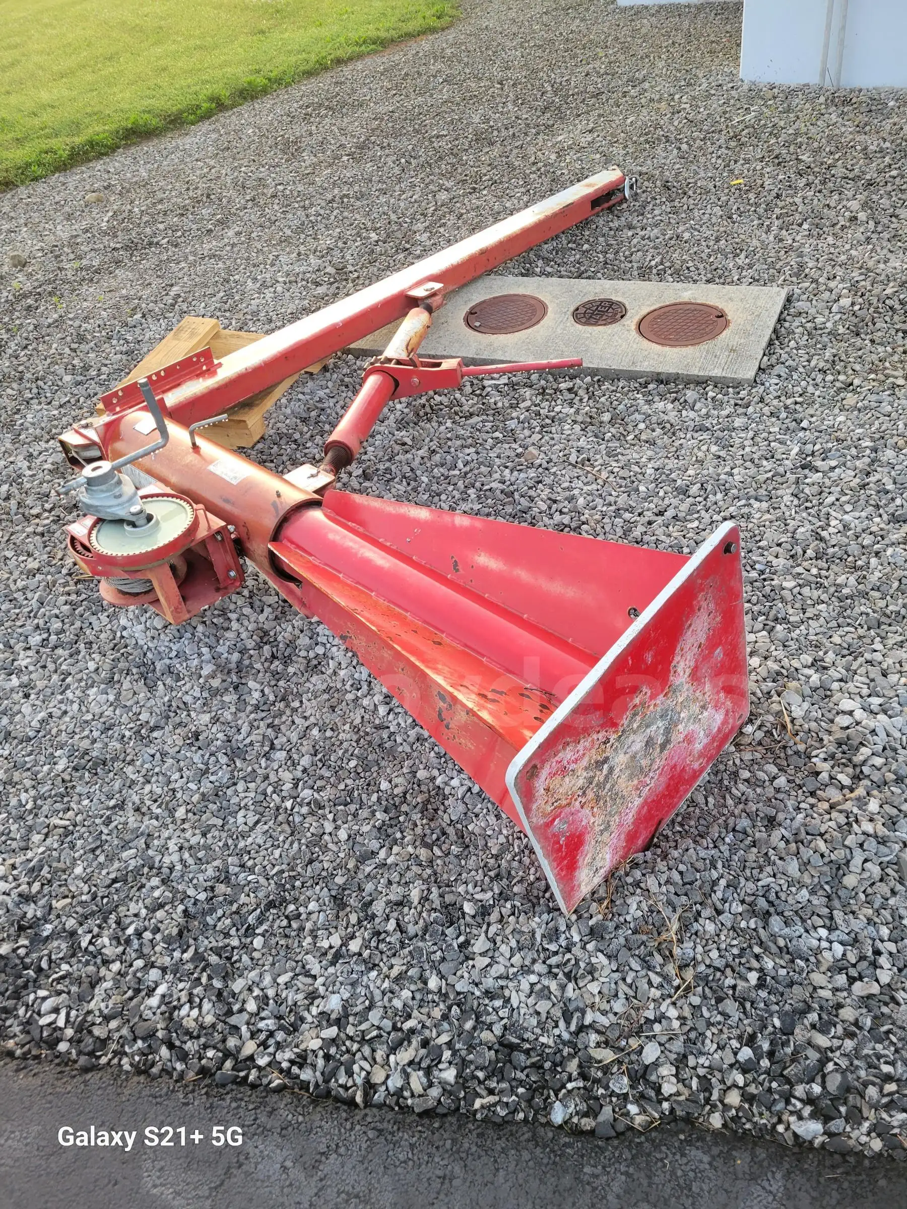Submersible Pump hoist system