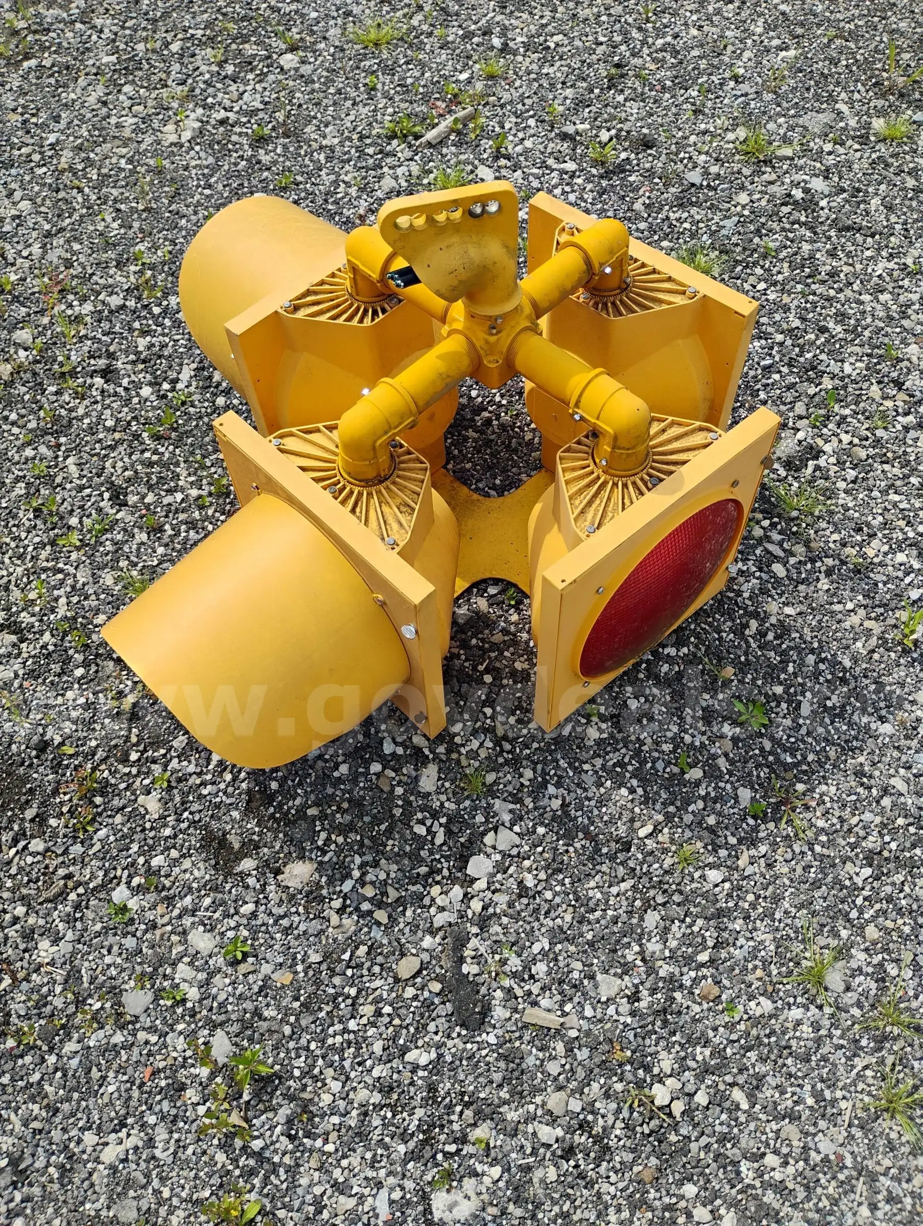 6 Single Plastic Traffic signals