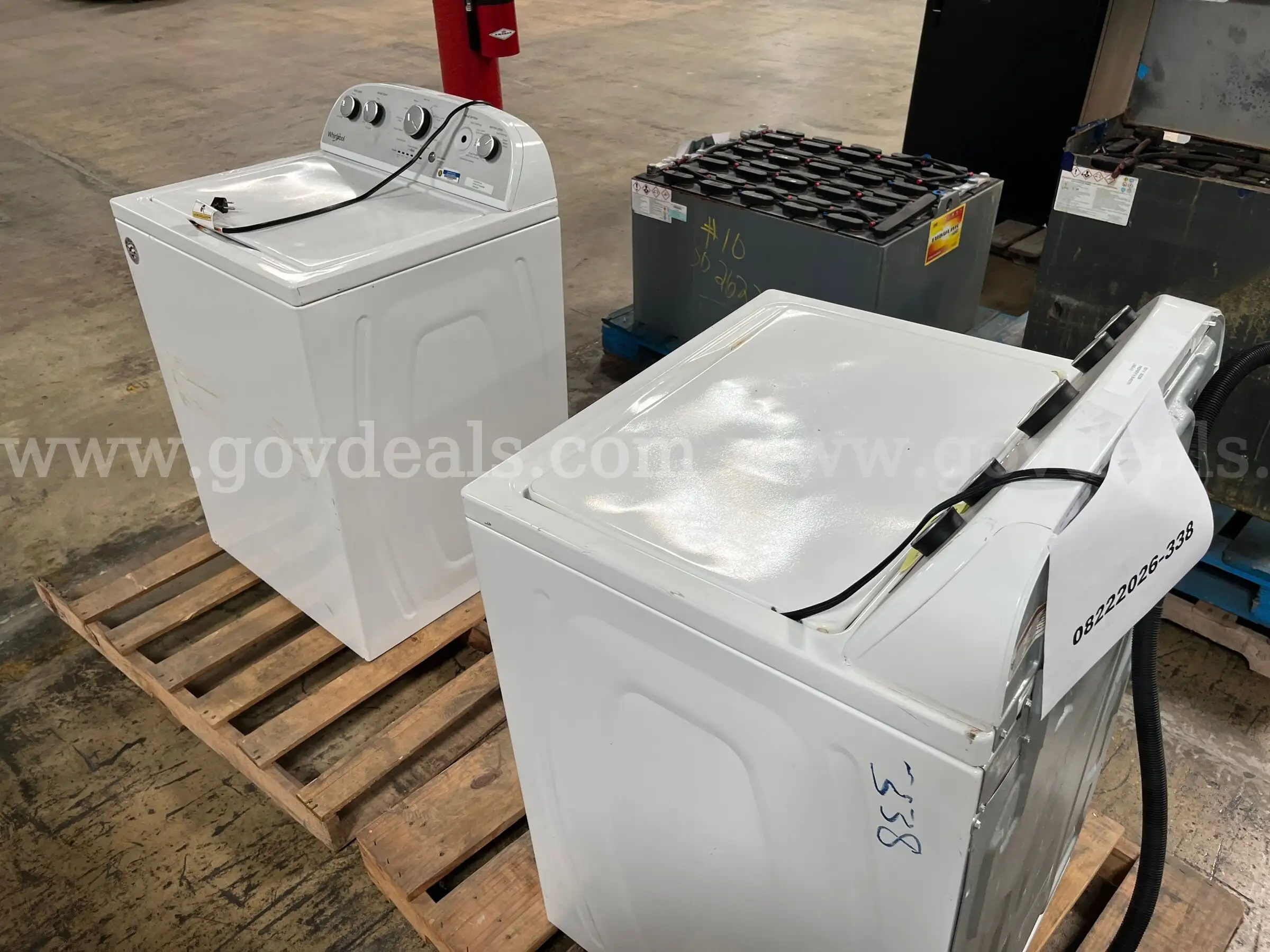 Lot of 2 washers