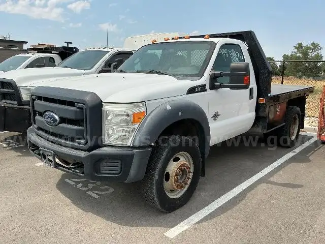 2011 FORD F450 XL