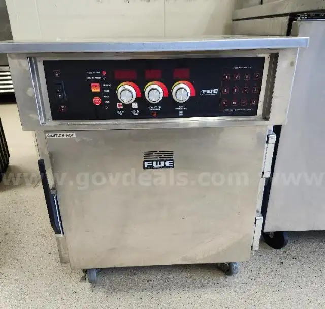 FWE Model LCH-4-LV Cook and Hold Rethermalizer Oven