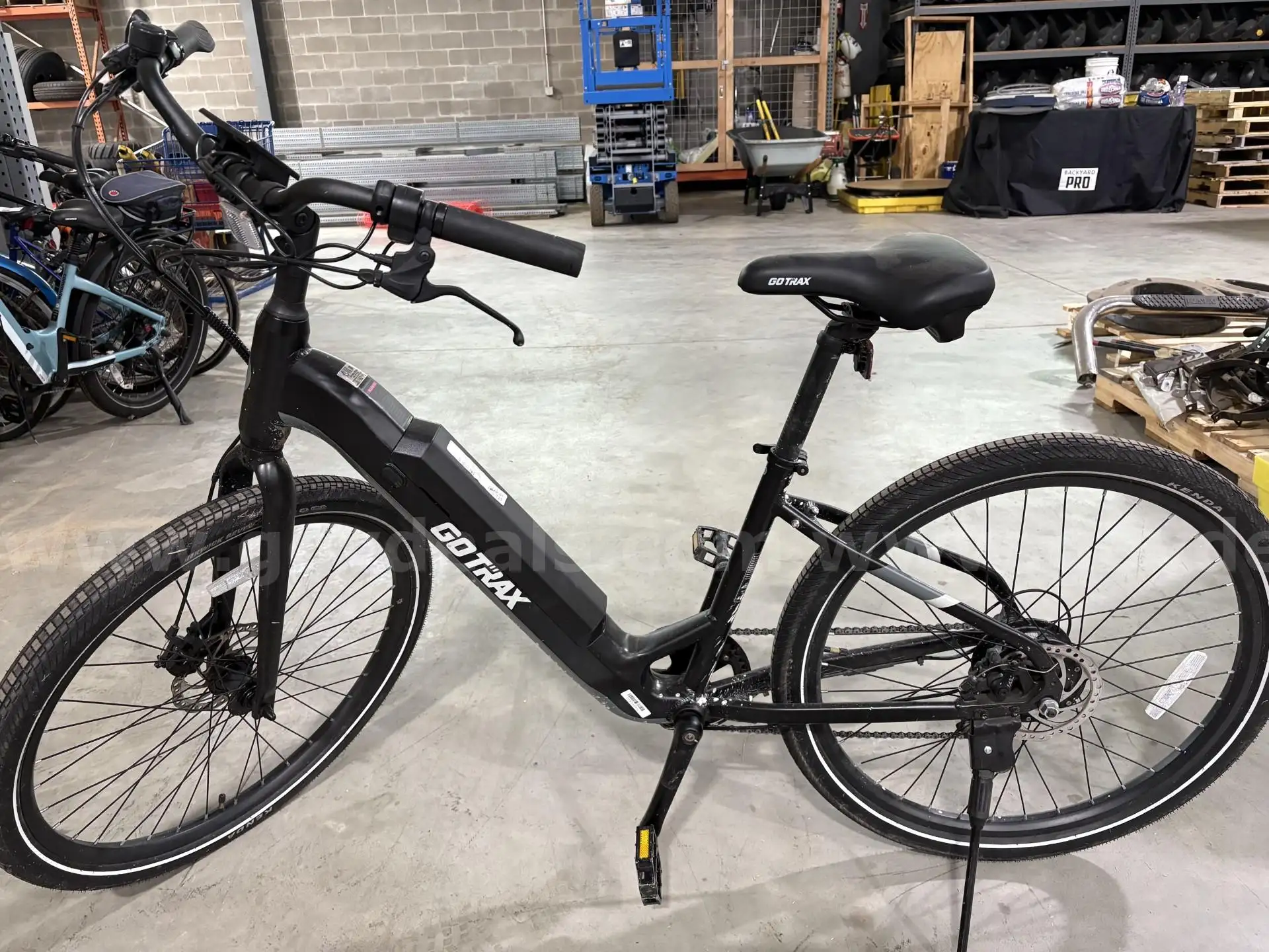 1 E-BIKE