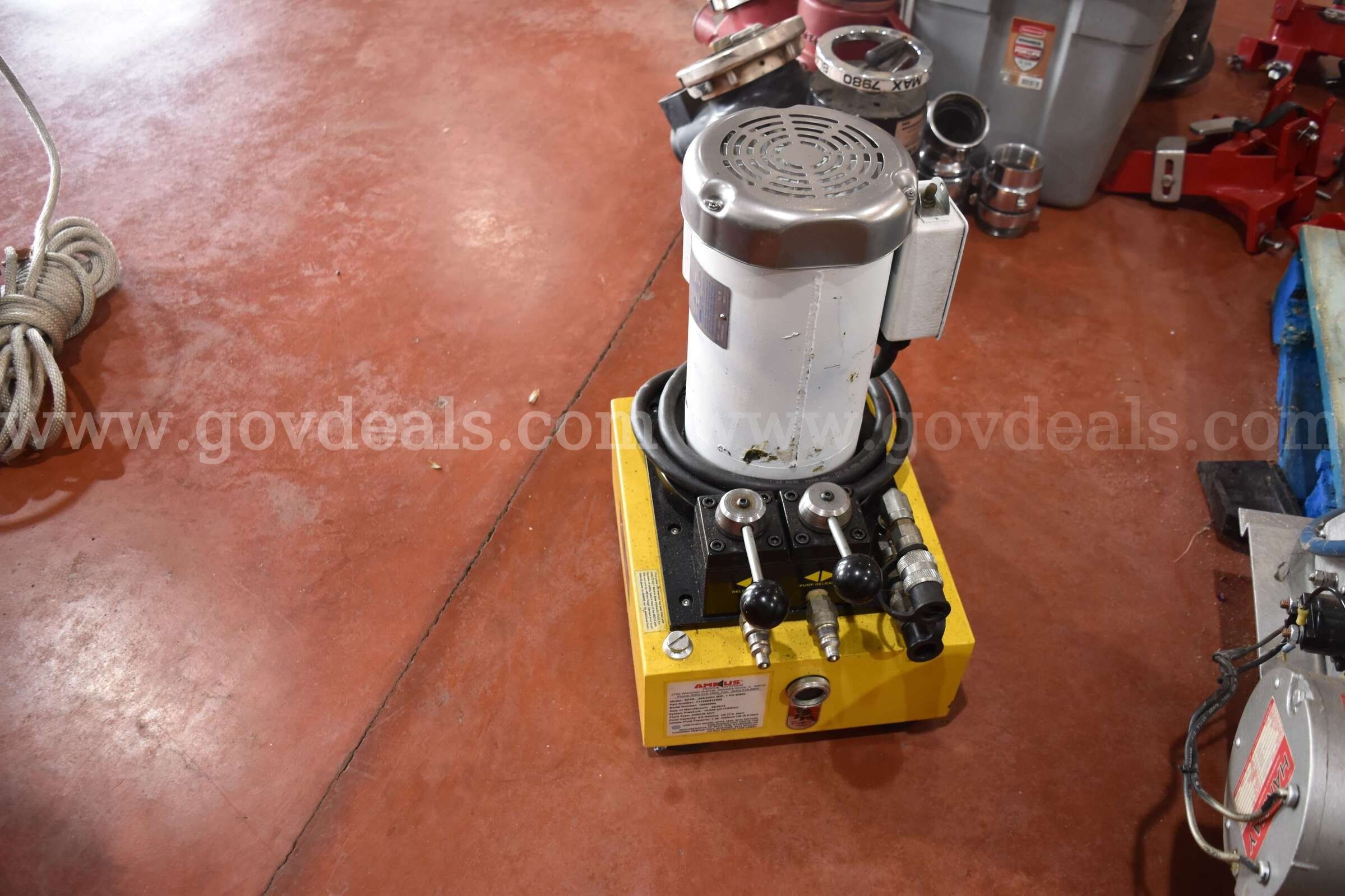 Simo Pump with Accessories