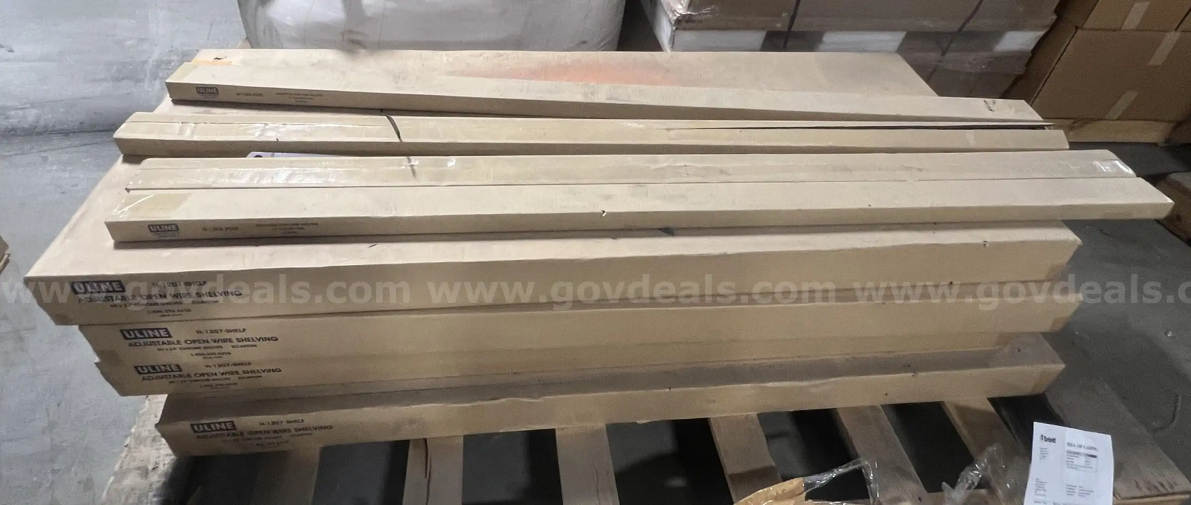 LOT OF ULINE ADJUSTIBLE SHELVING