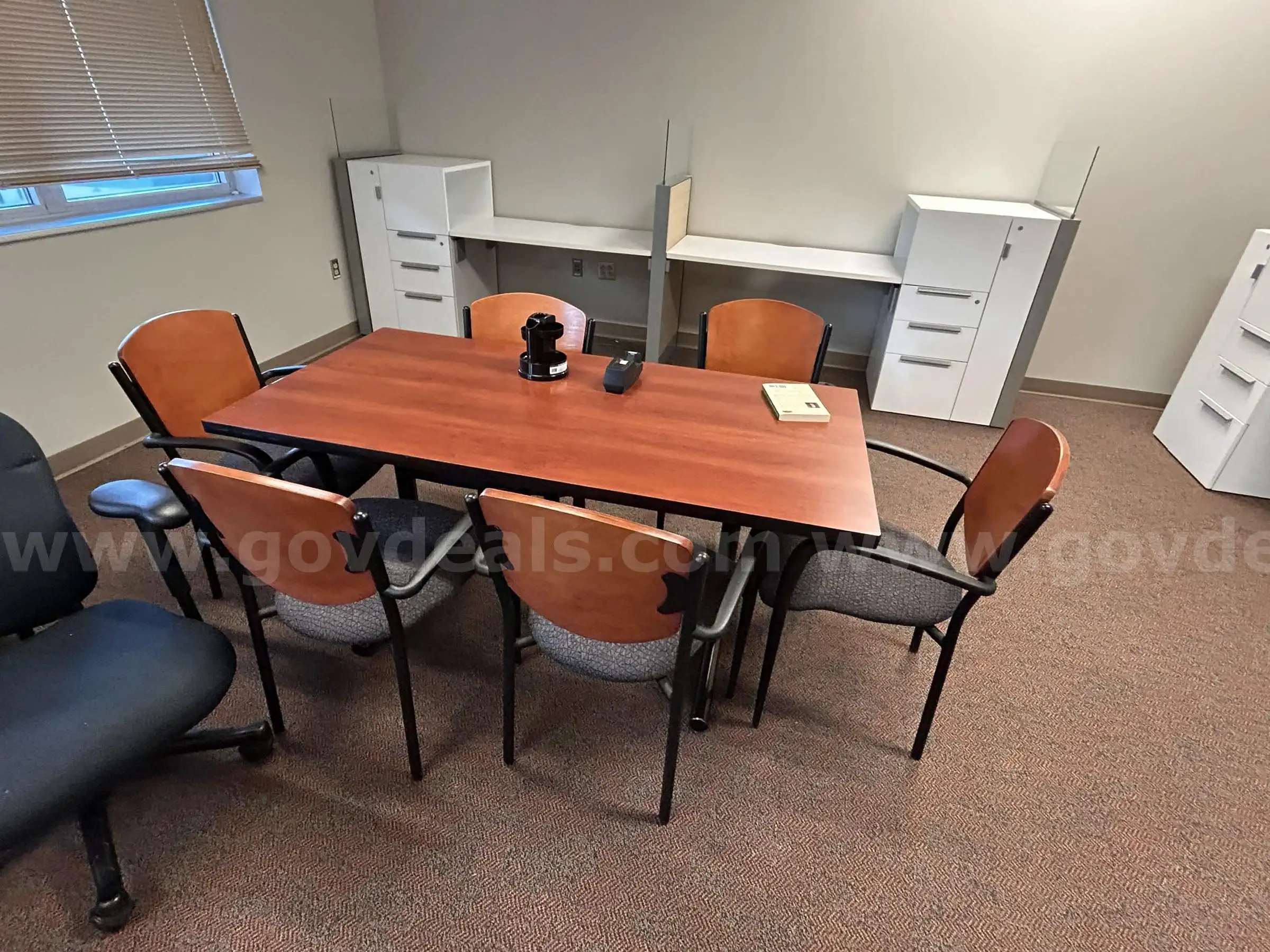 Used Cherrywood Table and 6 Chairs (WD-1009)