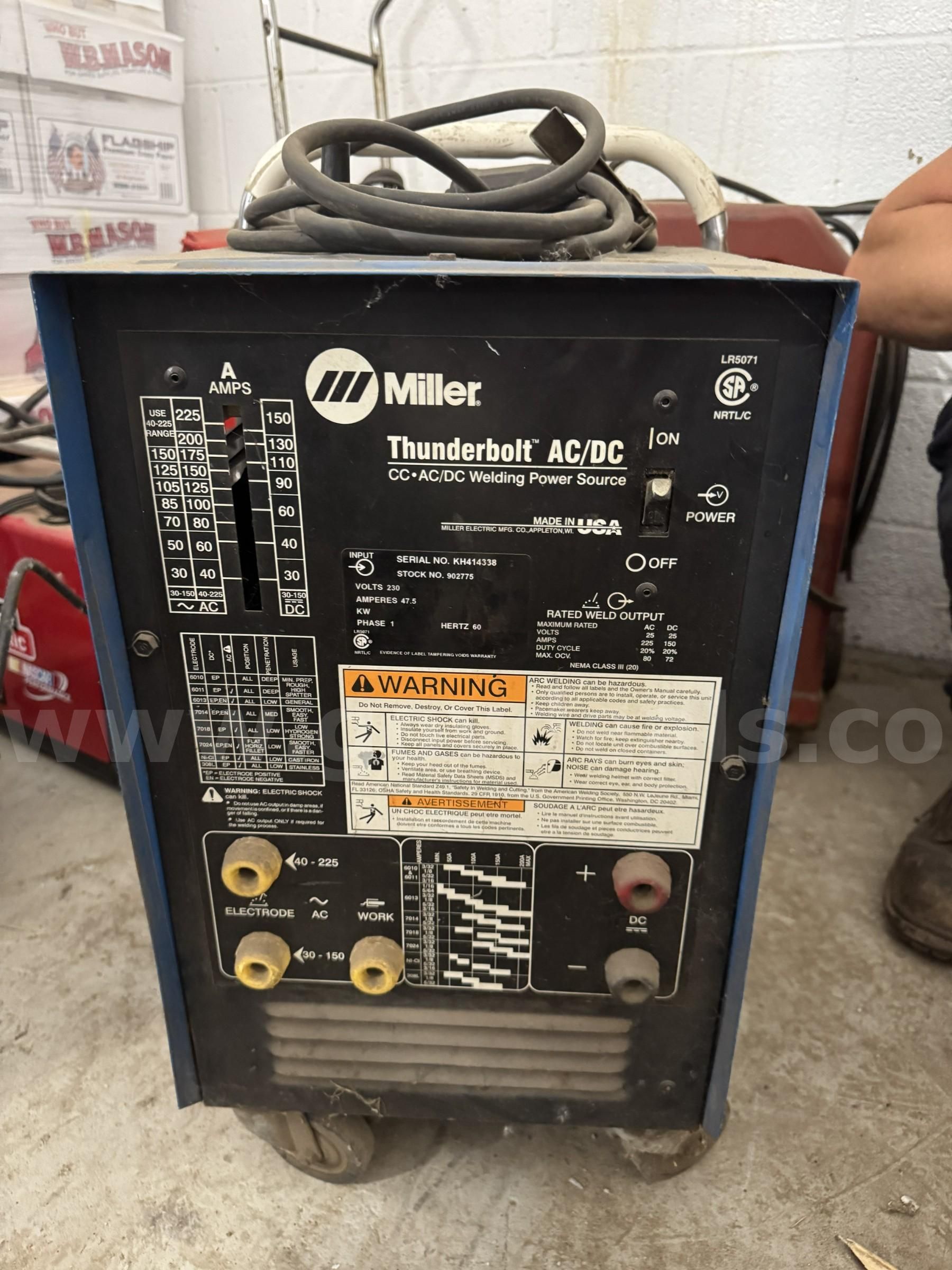 Miller Thunderbolt AC DC 230V Stick Welder