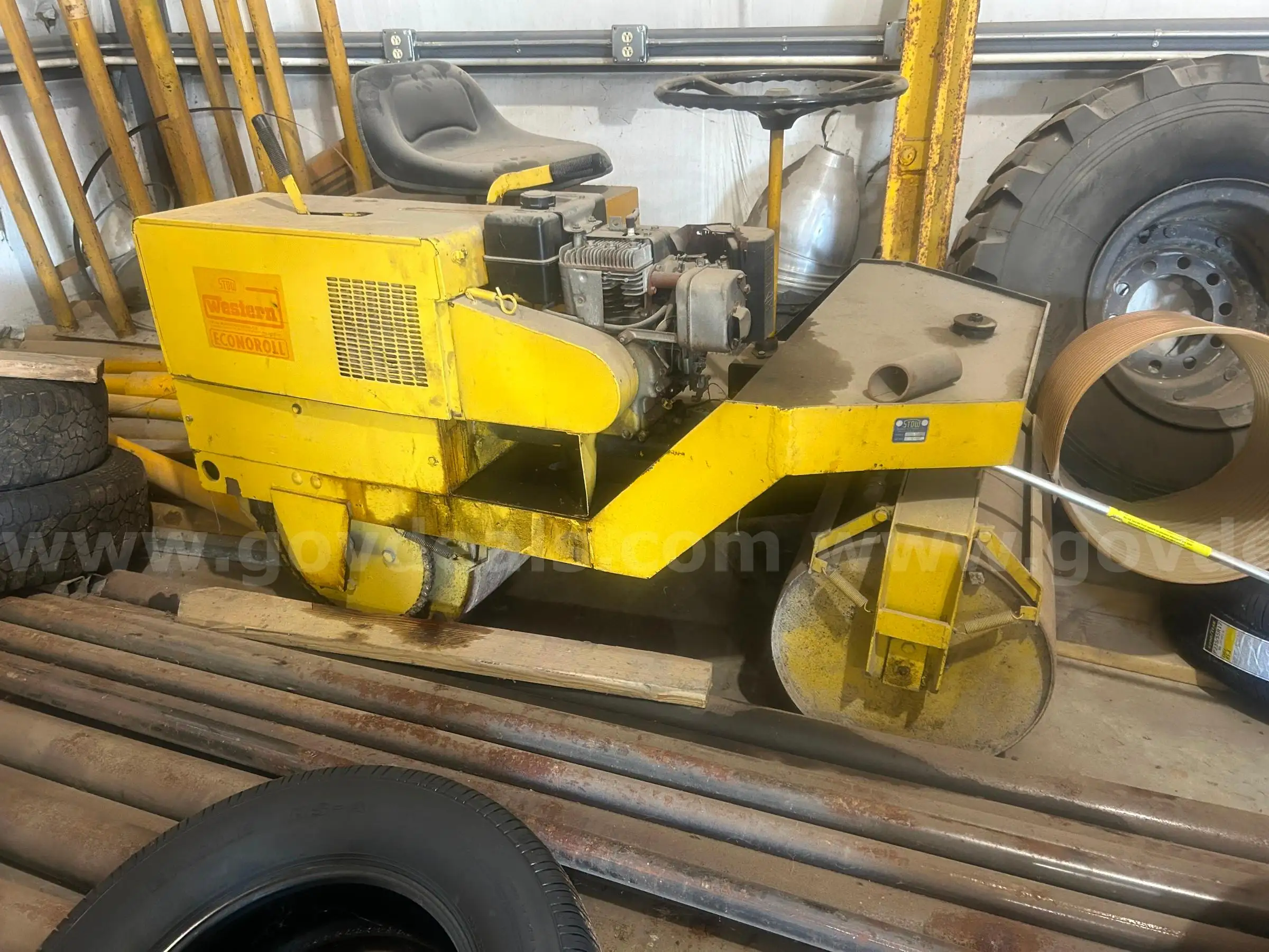 Stow Western Econoroll Roller