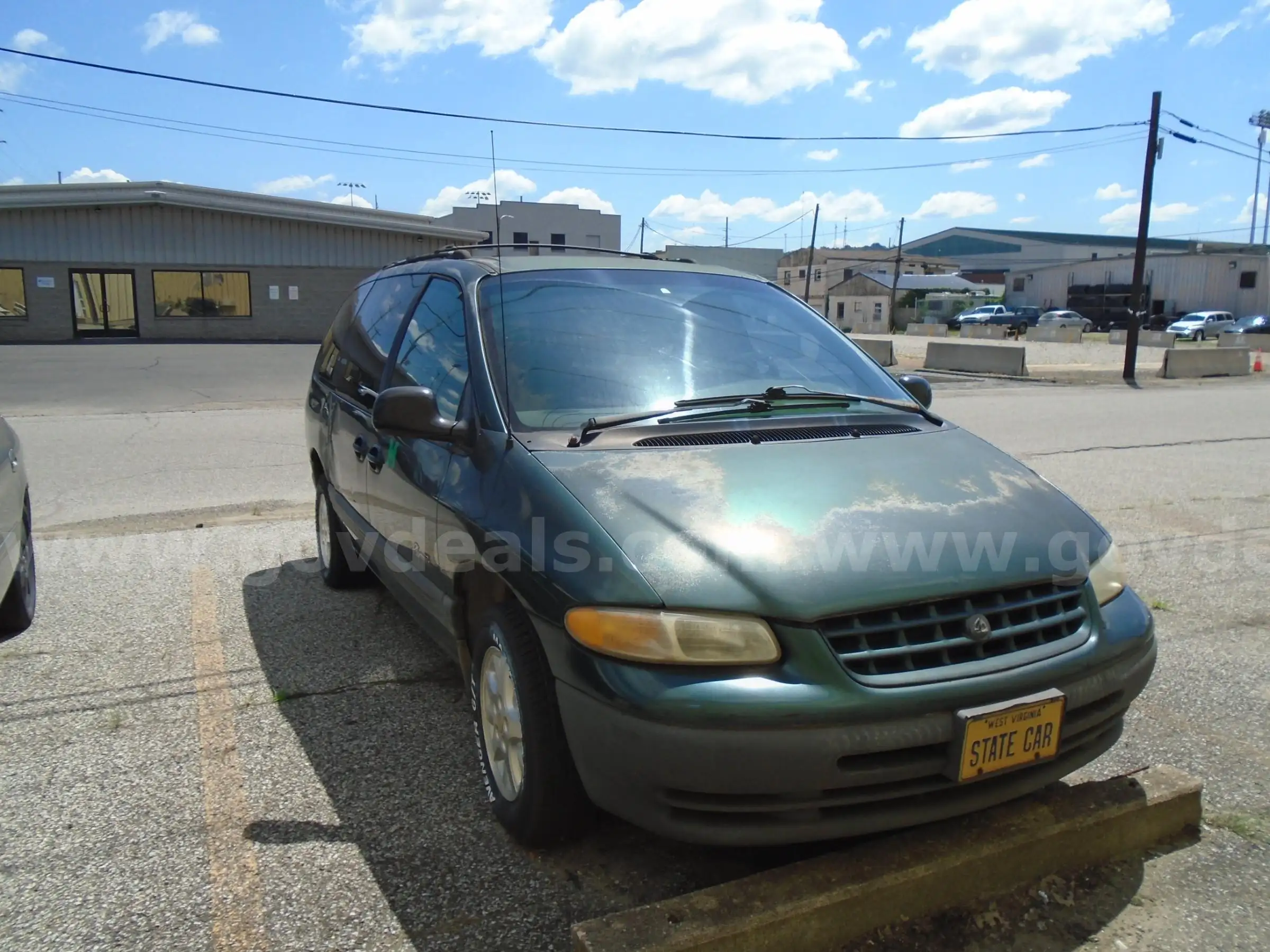 1999 Plymouth Grand Voyager