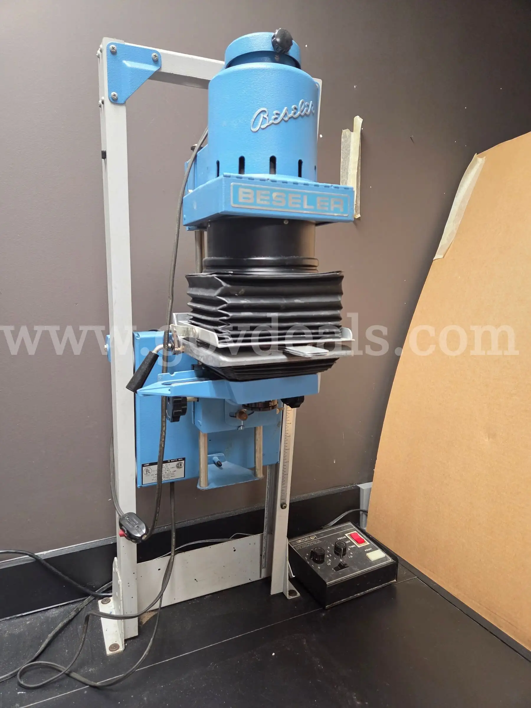 Vintage Besler Model 23 C (No mount included) with Besler Enlarger Timer