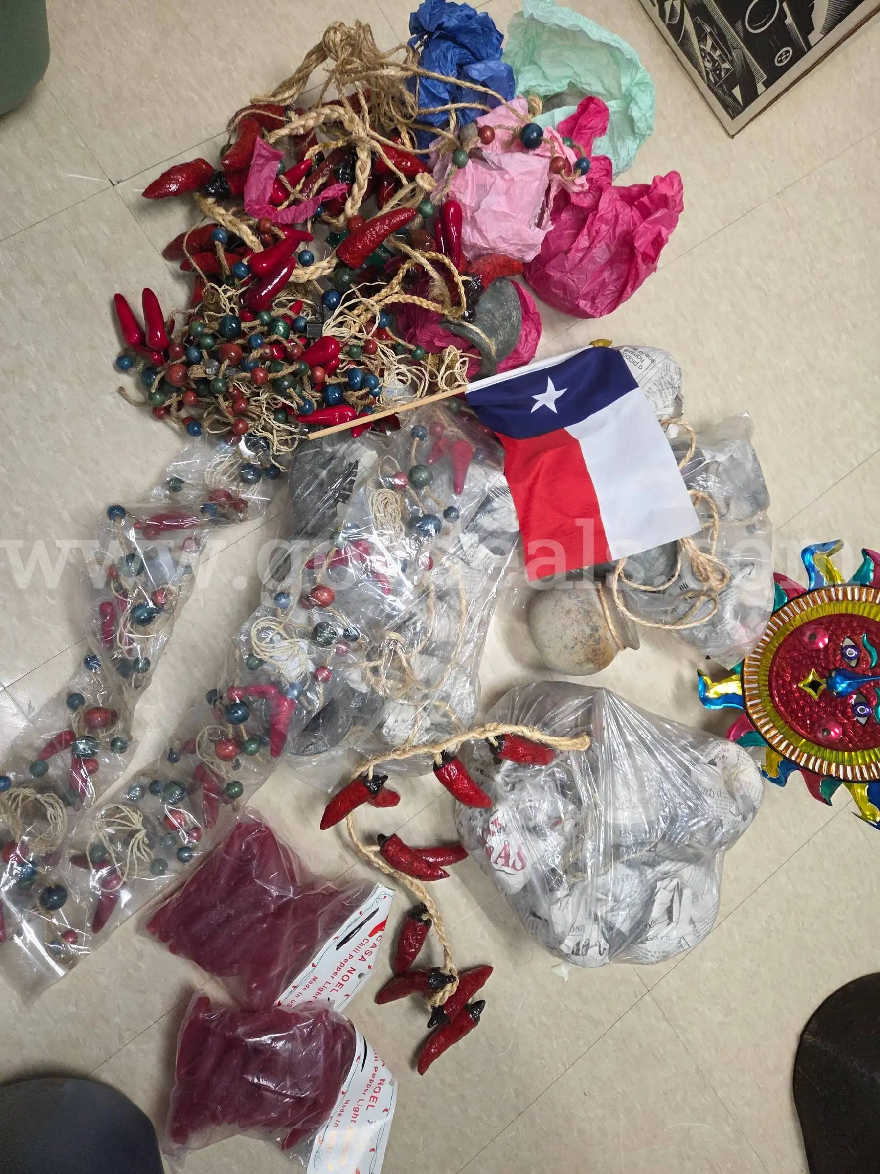 Chili Pepper Decorations Lot