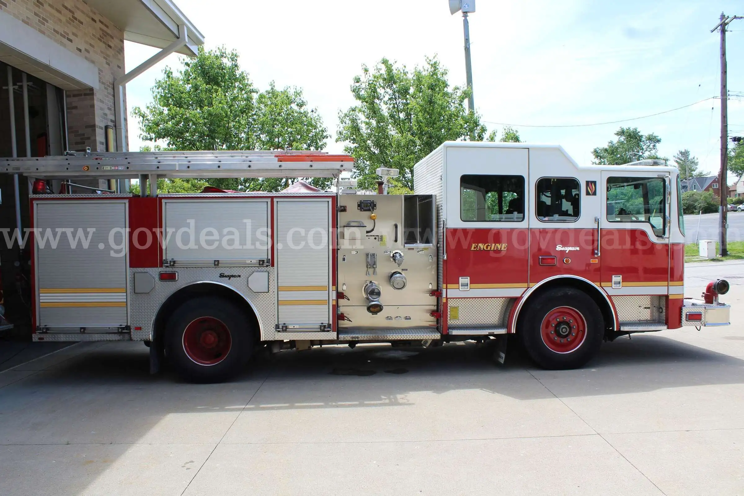 2002 Seagrave Series 40