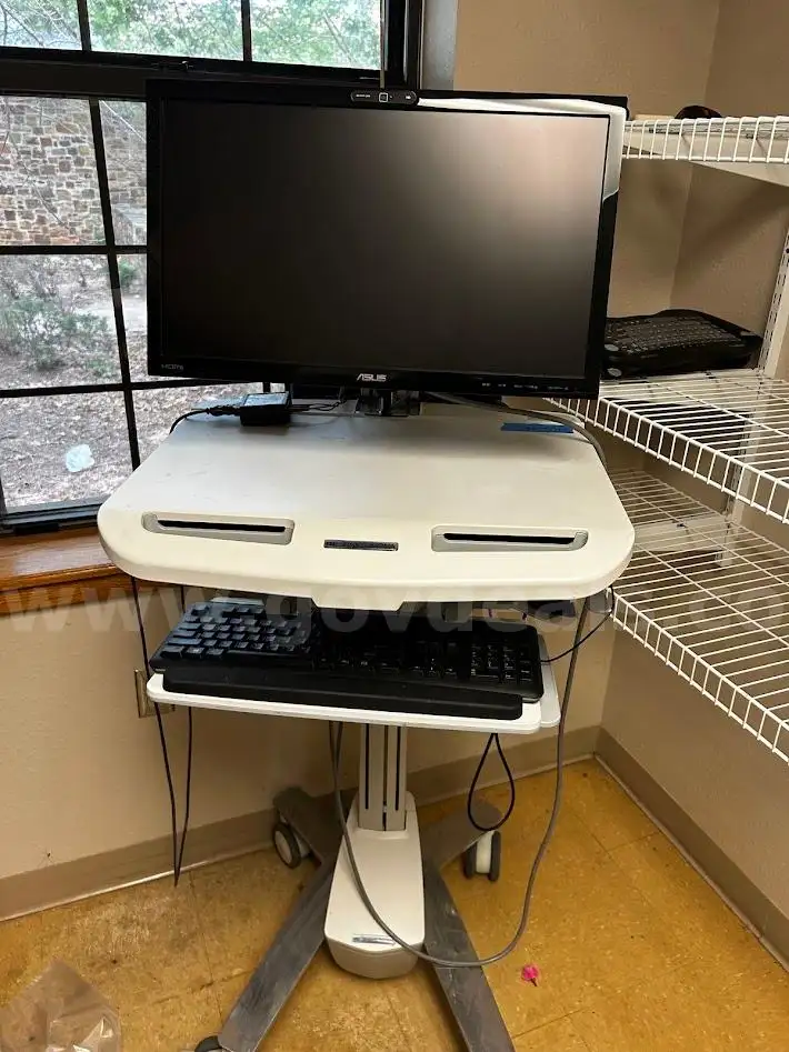 Diopsys Nova Computer and Stand