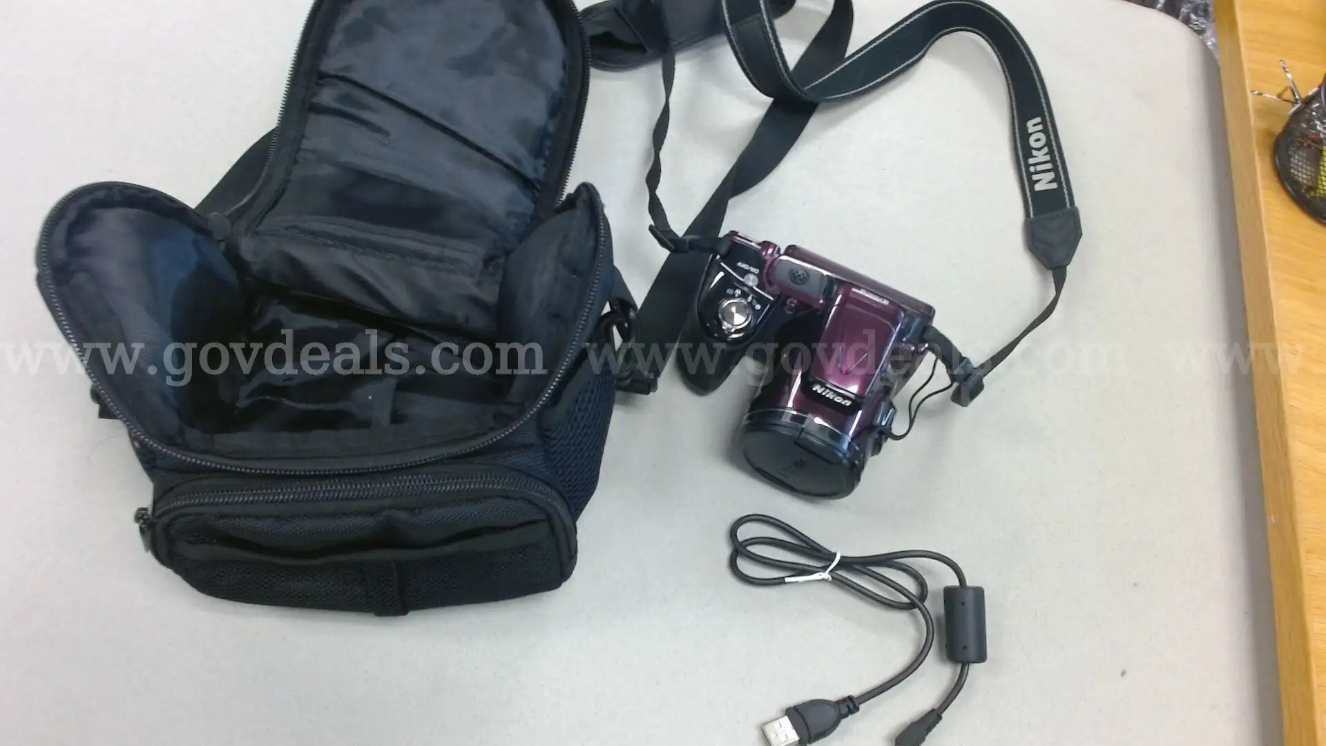 Nikon Coolpix L830